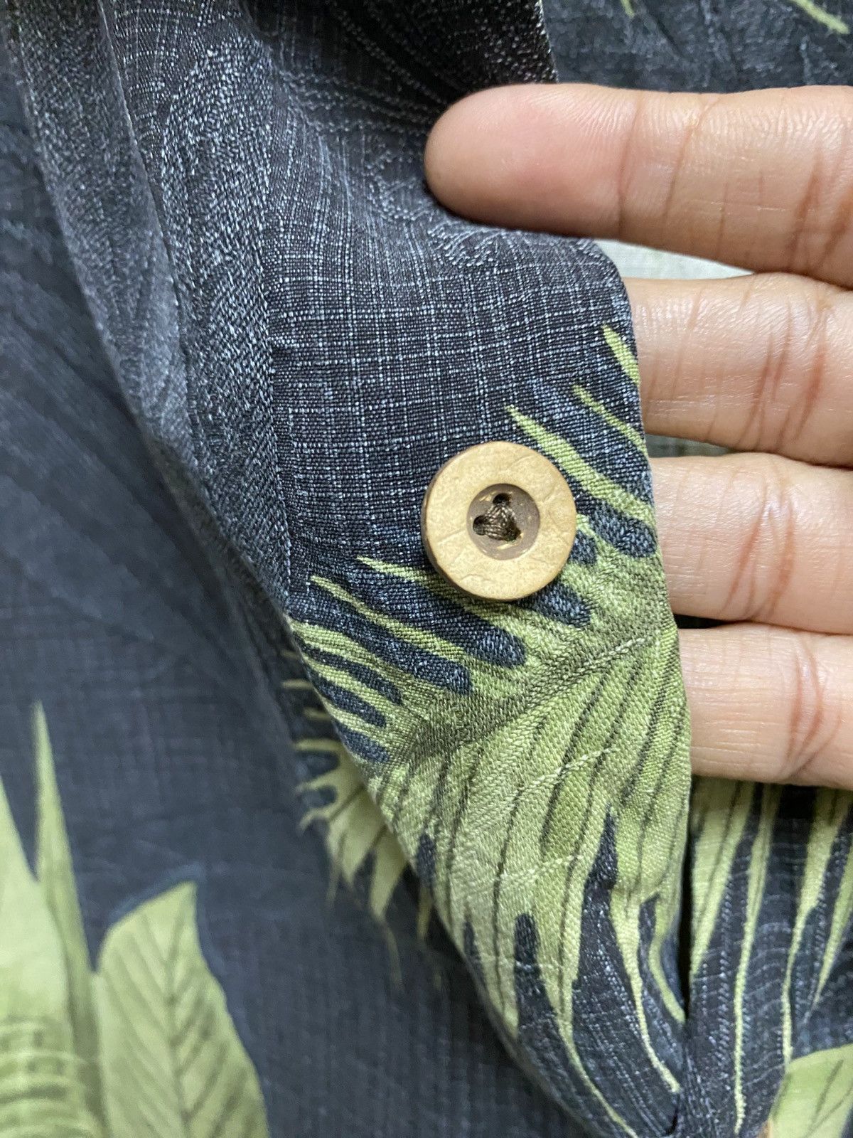 SikSilk Vintage Tommy Bahama Floral Shirt Wooden Button Size US L / EU 52-54 / 3 - 6 Thumbnail