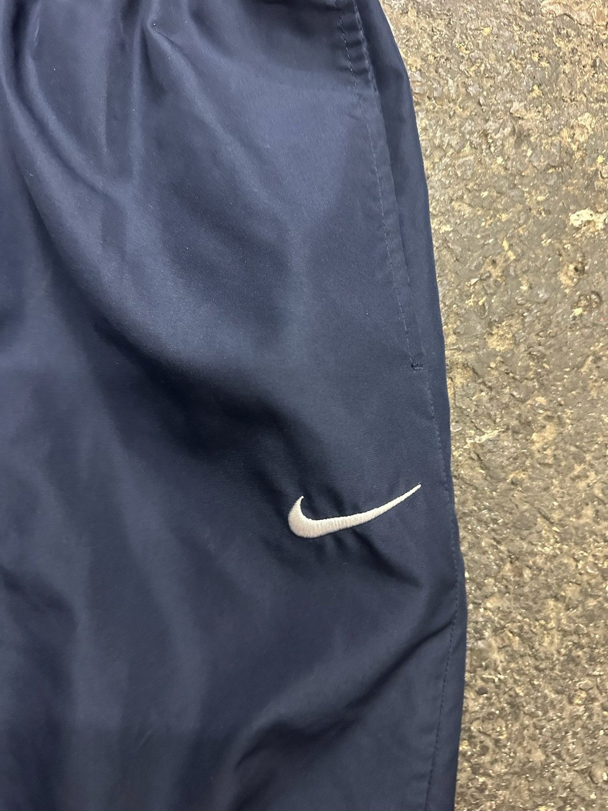 Nike Y2k nike track pants Size US 28 / EU 44 - 2 Thumbnail
