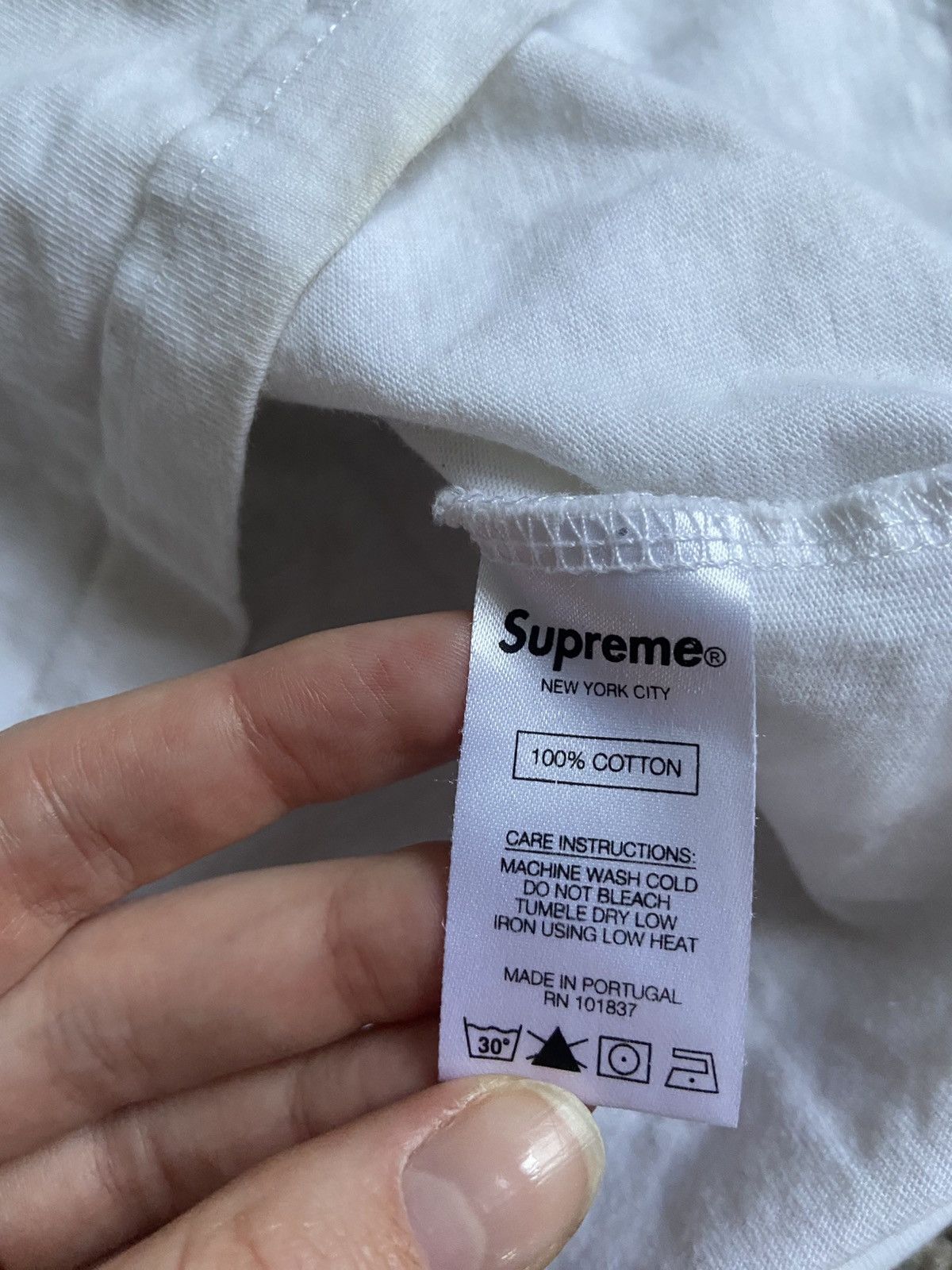 Supreme Supreme T-Shirt with big logo Size US M / EU 48-50 / 2 - 4 Thumbnail