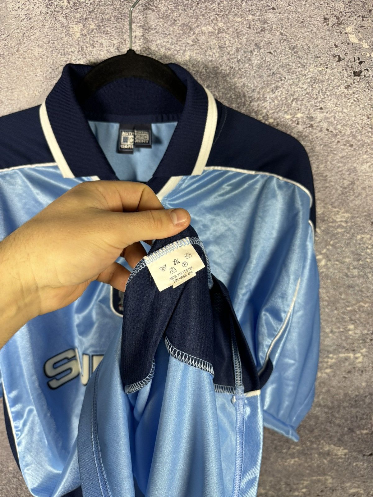 Vintage 90’s Vintage Coventry City 1999/00 Home Soccer Jersey Medium Size US XL / EU 56 / 4 - 11 Thumbnail