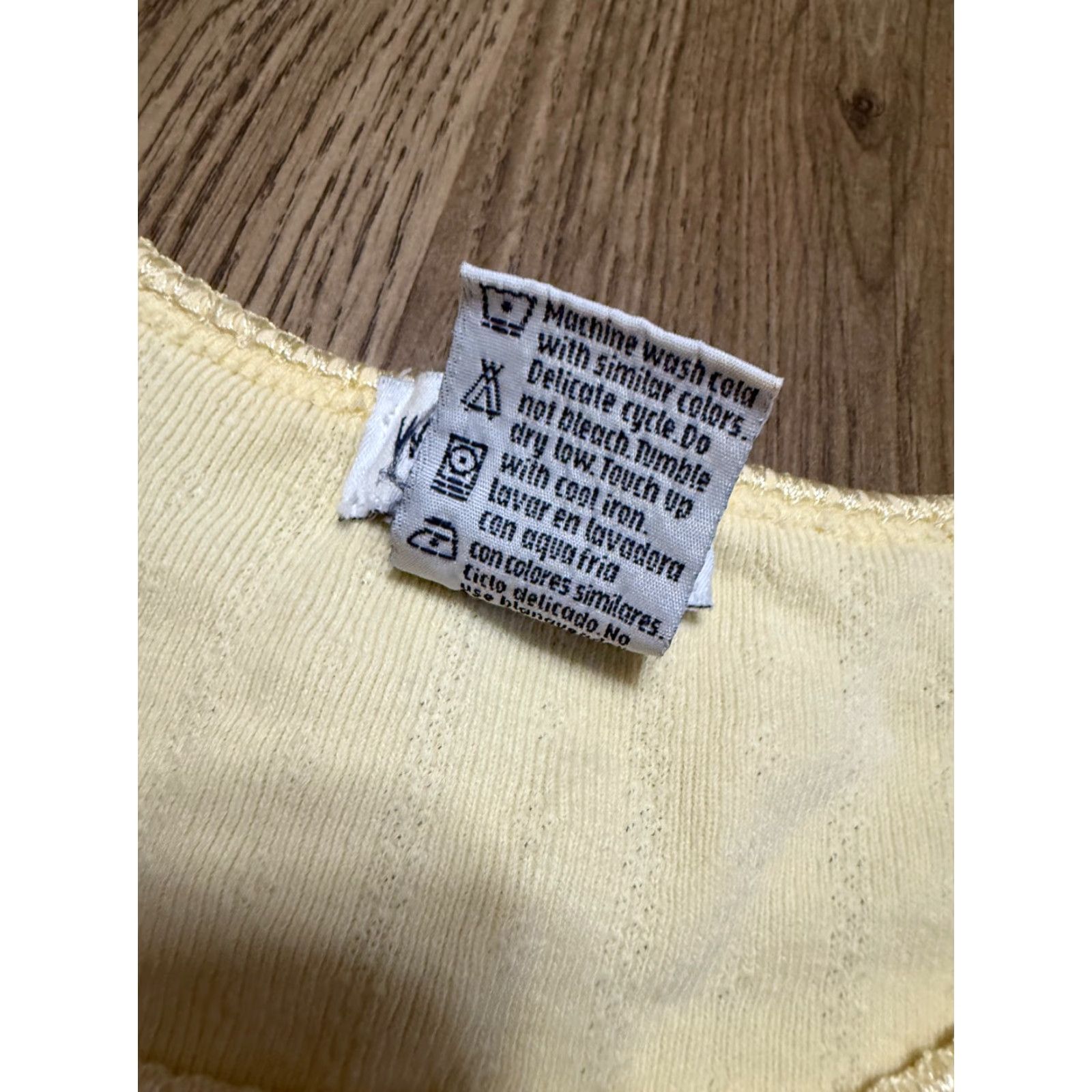 Vintage White Stag Tank Top Women L Yellow Sleeveless Shirt Tank Top Regular Casual Modern Basic Size L / US 10 / IT 46 - 3 Thumbnail