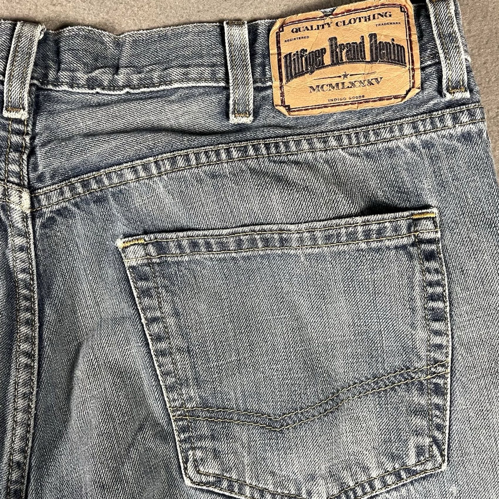 Tommy Hilfiger Tommy Hilfiger Jeans Mens 38x30 Denim Straight Classic 5-Pocket Blue Baggy Grunge Vintage No N/A Size US 38 / EU 54 - 2 Thumbnail