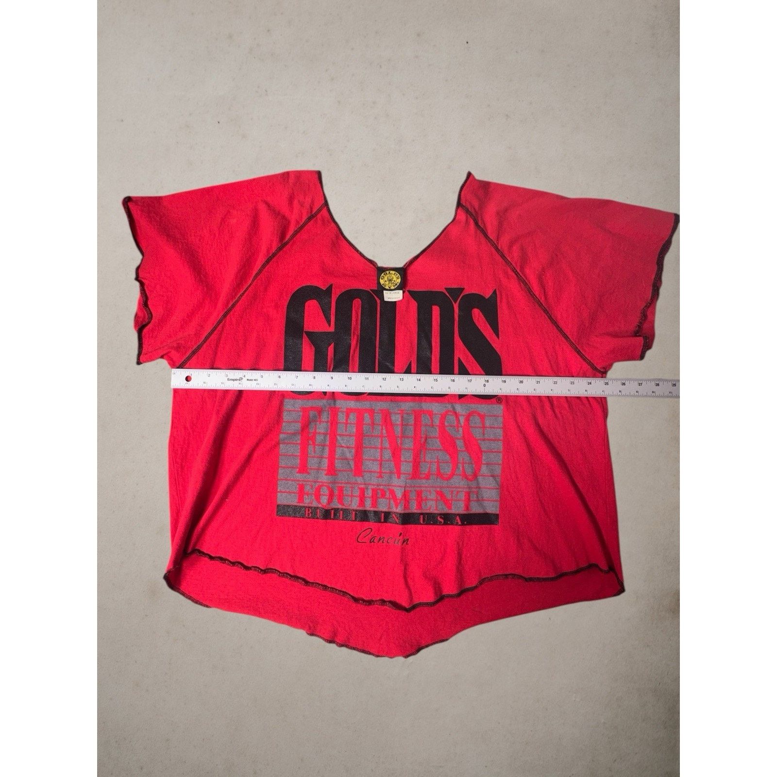 Other Vintage Gold’s Gym Crop Top T Shirt Red Cancun USA Made XL Size US XL / EU 56 / 4 - 2 Thumbnail