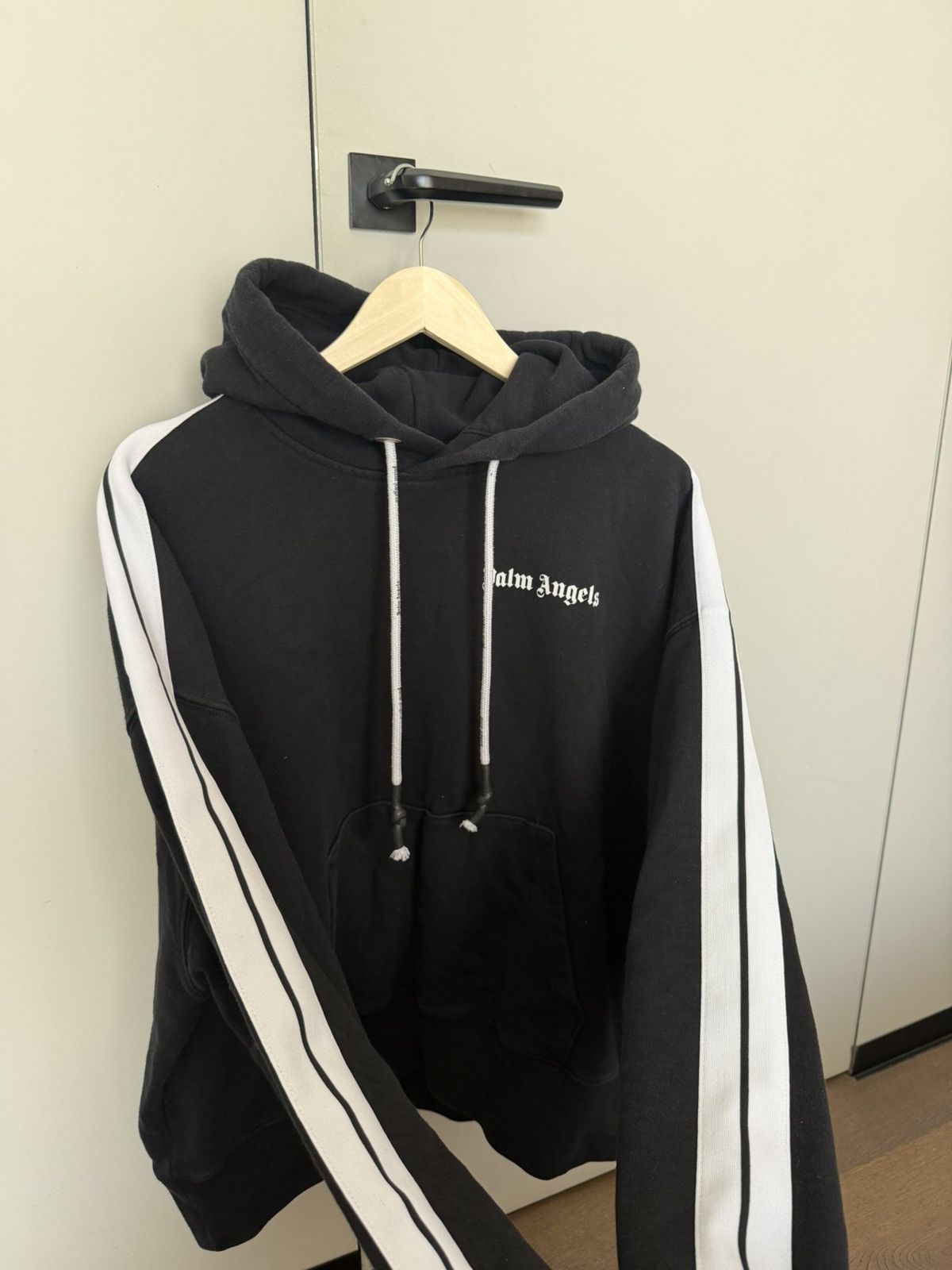 Palm Angels Palm Angels Basic Hoodie Size US S / EU 44-46 / 1 - 2 Thumbnail