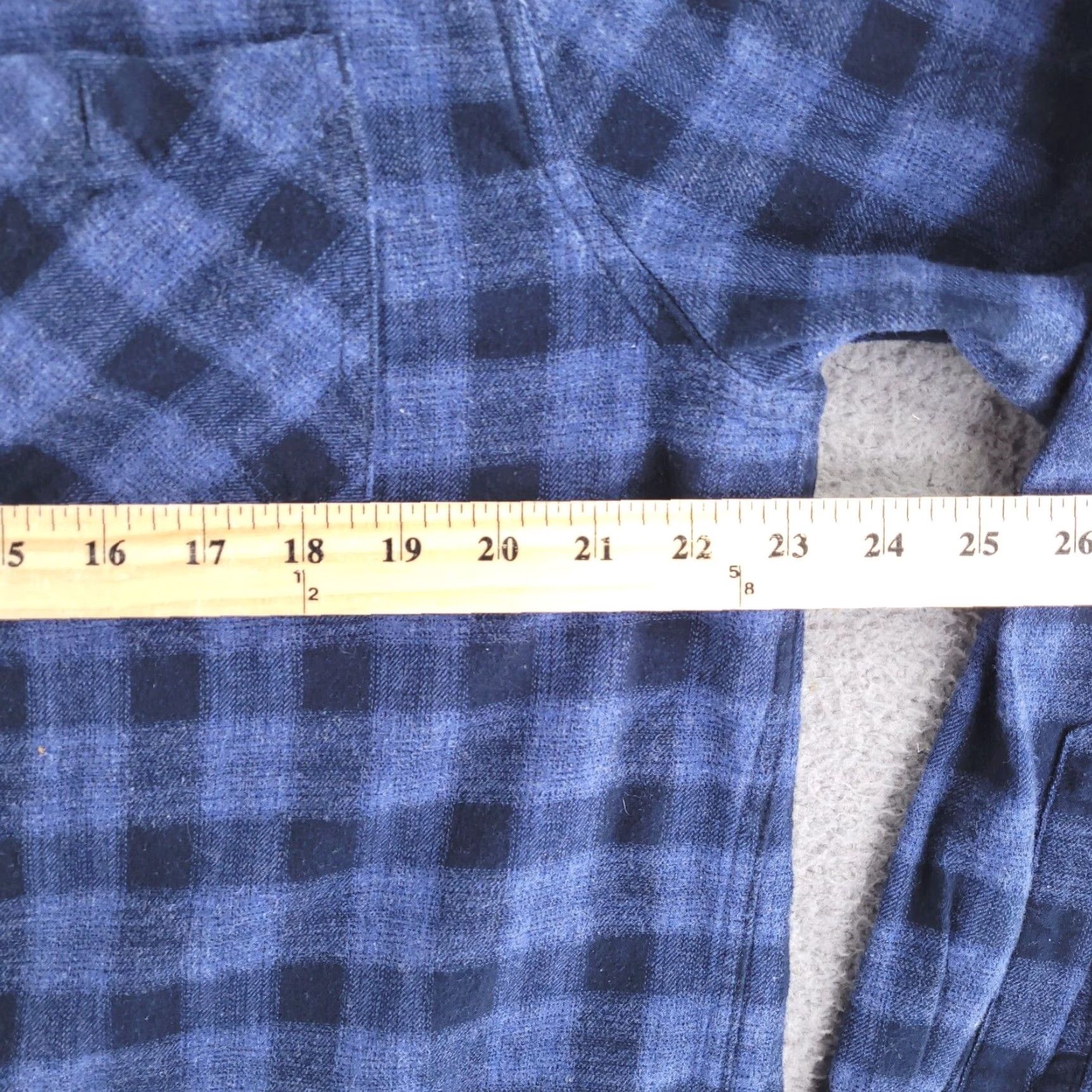 Vintage The American Outdoorsmen Shirt Mens XL Blue Plaid Long Sleeve Flannel Button-Up Regular Size US XL / EU 56 / 4 - 6 Thumbnail