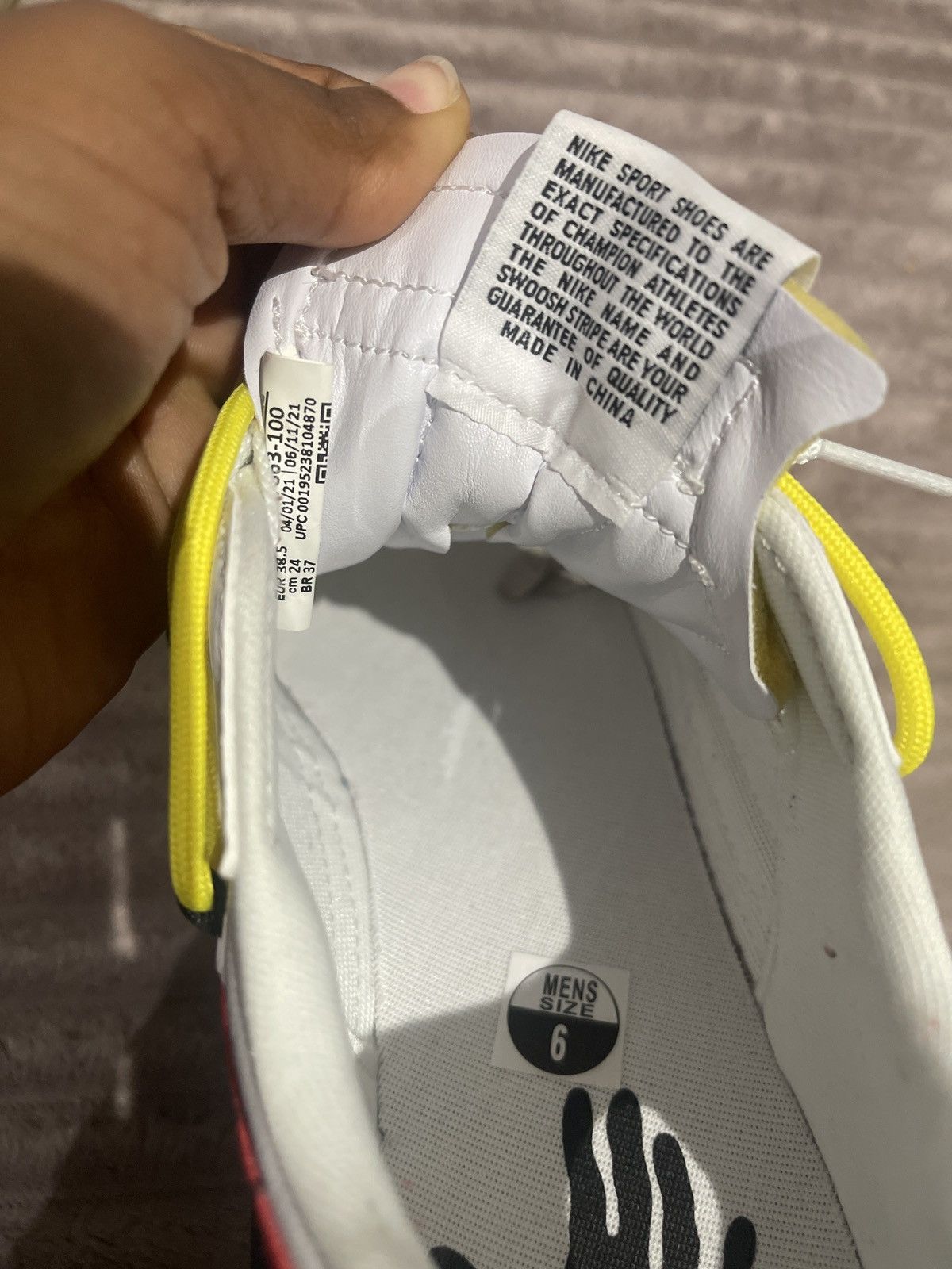 Off-White Off-White Nike Blazer Low 77 University Red Size US 6 / EU 39 - 6 Thumbnail