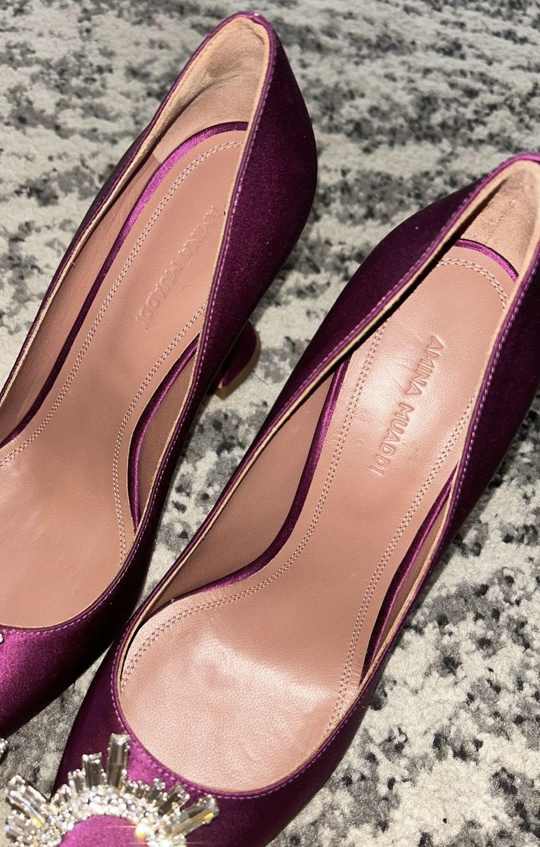 Amina Muaddi Amina Muaddi Begum Brooch Pointed Toe Satin Pumps size 37 Size US 7 / IT 37 - 10 Thumbnail