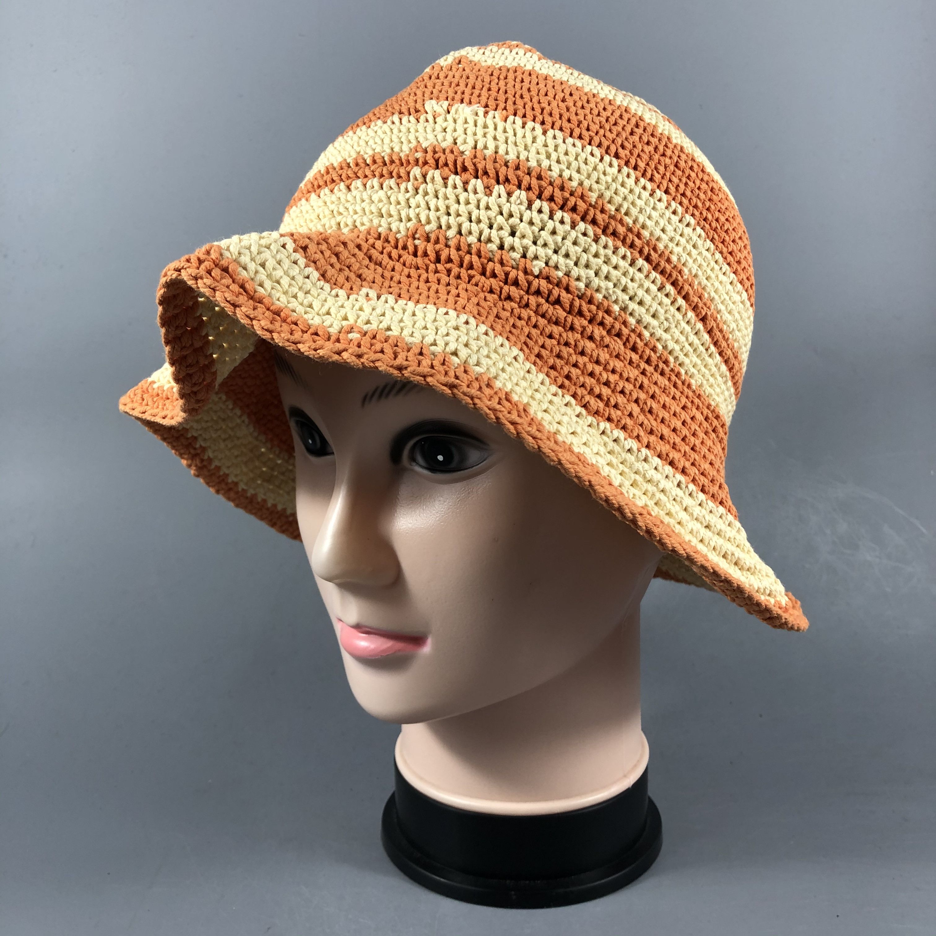 Japanese Brand Crochet Bucket Hats Size ONE SIZE - 2 Thumbnail