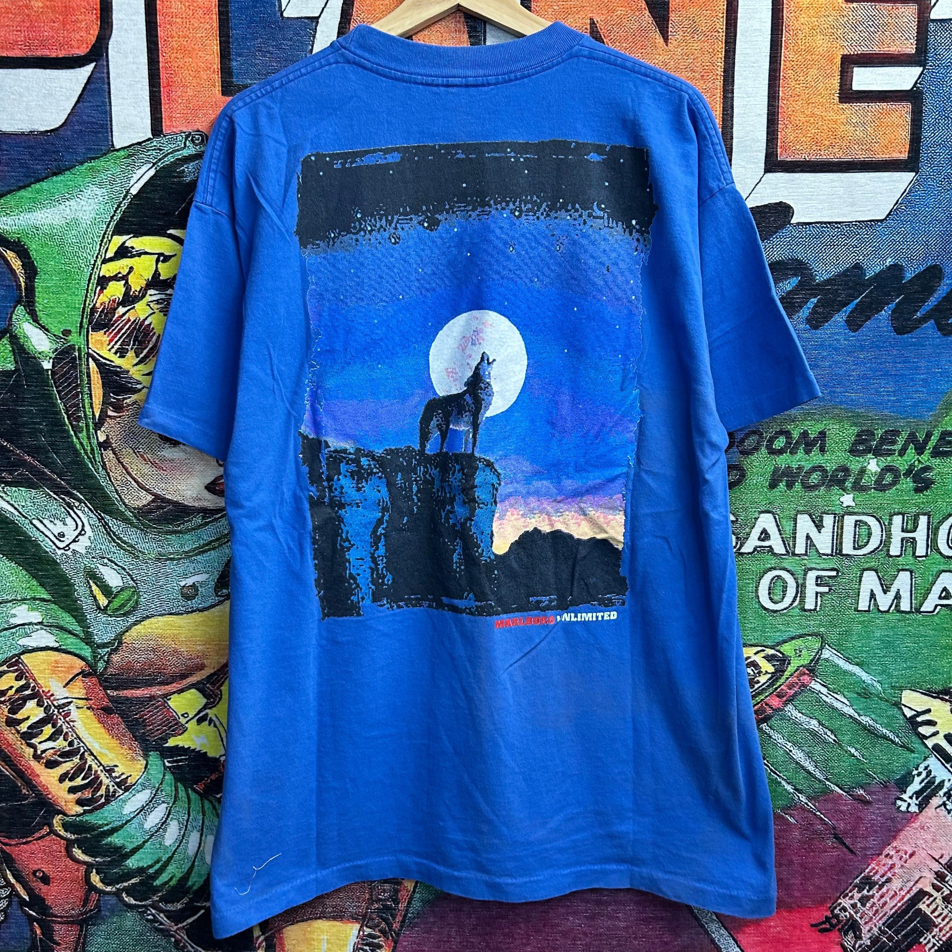 Vintage 90’s Marlboro Unlimited Wolf Pocket Tee Size XL