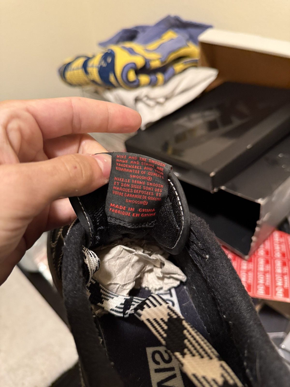 Nike × Travis Scott Travis Scott x Air Jordan 1 Retro Low OG SP 'Black Phantom' Size US 8.5 / EU 41-42 - 15 Thumbnail
