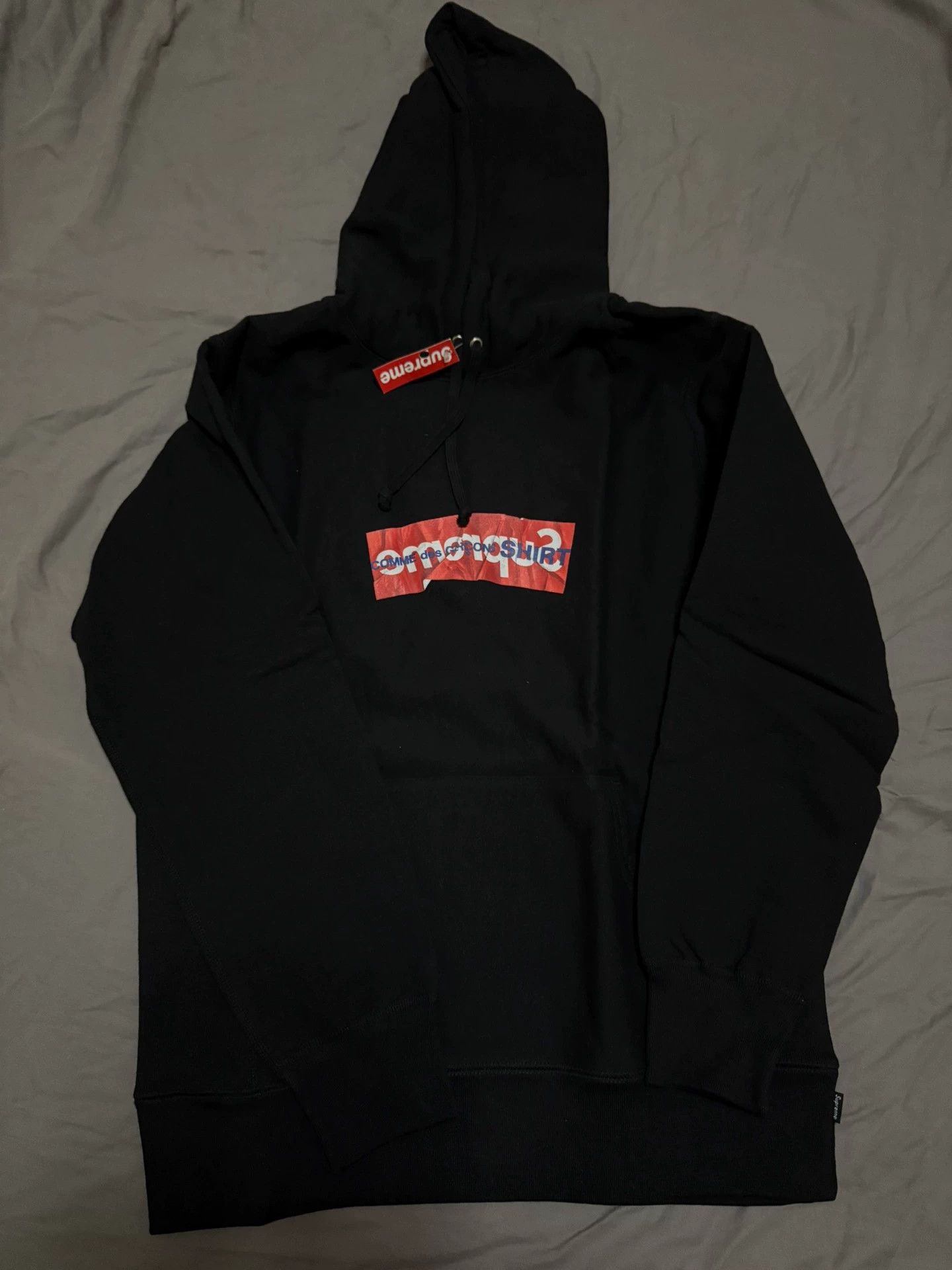 Supreme Supreme x CDG Pleated Box Logo Hoodie M NWT Size US M / EU 48-50 / 2 - 1 Thumbnail