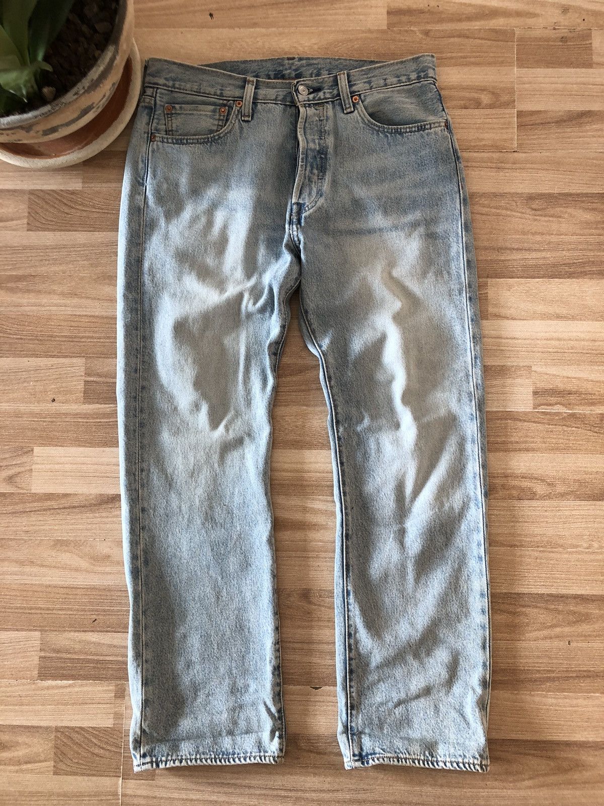Levi's Levi’s 501 Jeans W33 x L30 Straight Light Blue White Denim Size US 33 - 4 Thumbnail