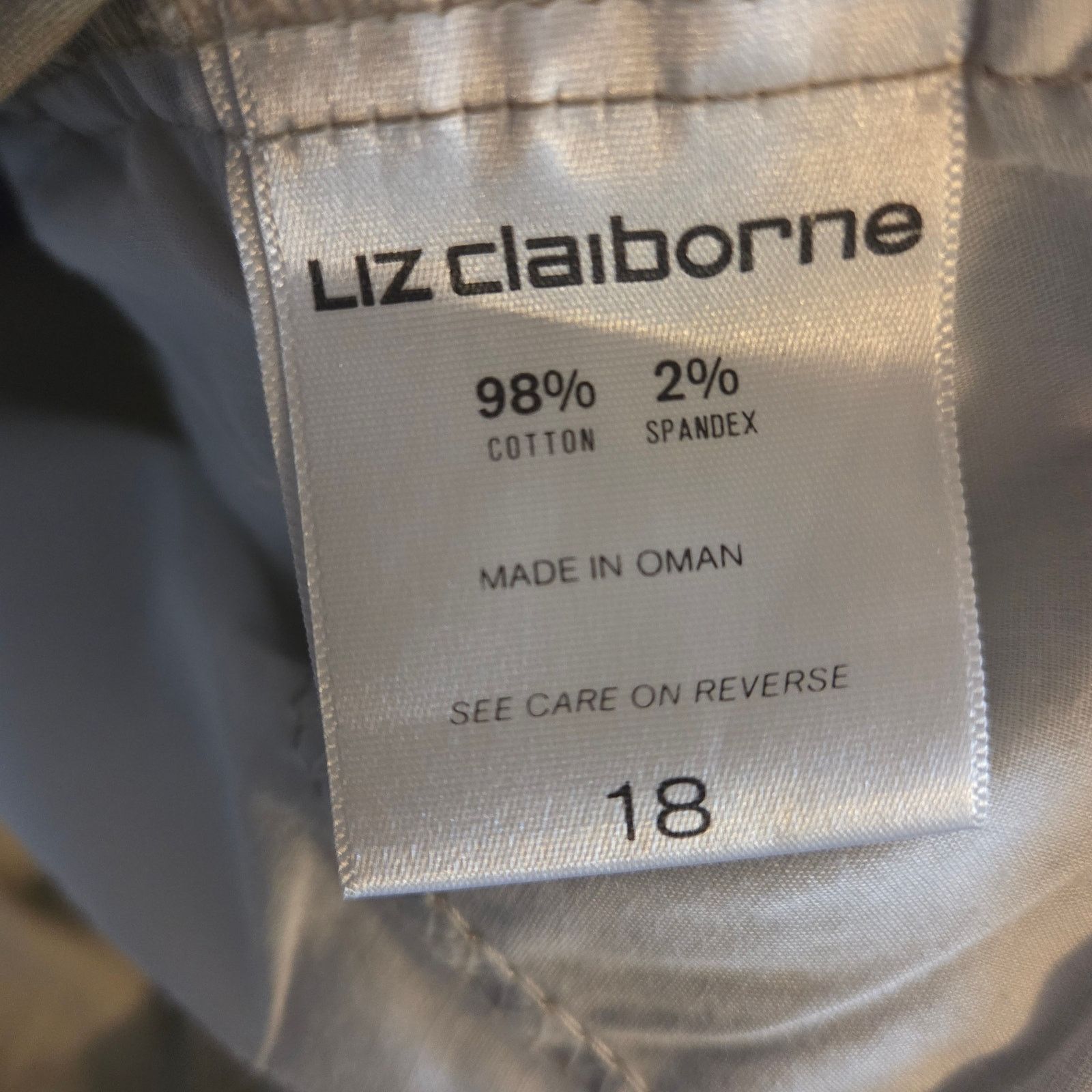 Liz Claiborne Liz Claiborne Classic Khaki Pants - Women's Size 18 Size 40" / US 18 - 5 Thumbnail