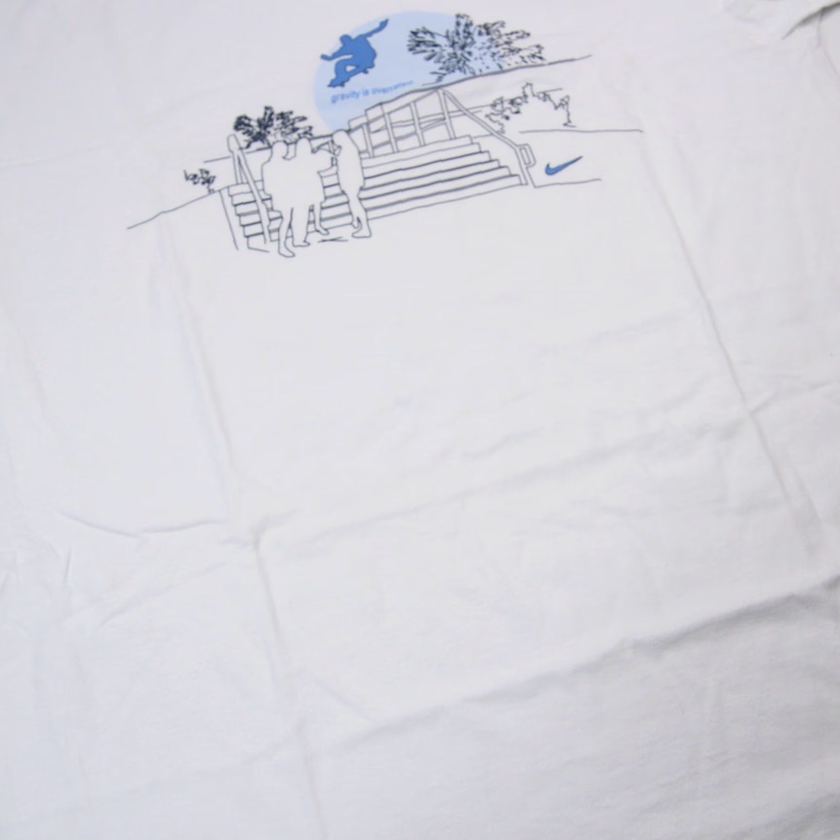 Nike VINTAGE Nike Skateboarding Gravity is overrated Mens Large Graphic T Shirt White Size US L / EU 52-54 / 3 - 3 Thumbnail