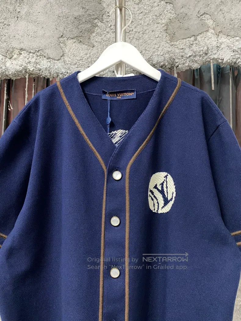 Louis Vuitton Louis Vuitton Baseball shirt Size US M / EU 48-50 / 2 - 3 Thumbnail