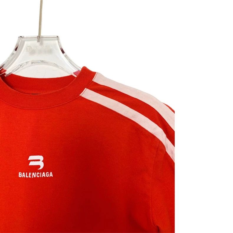 Balenciaga Balenciaga Striped Round Neck Short Sleeve T-Shirt Size US S / EU 44-46 / 1 - 3 Thumbnail