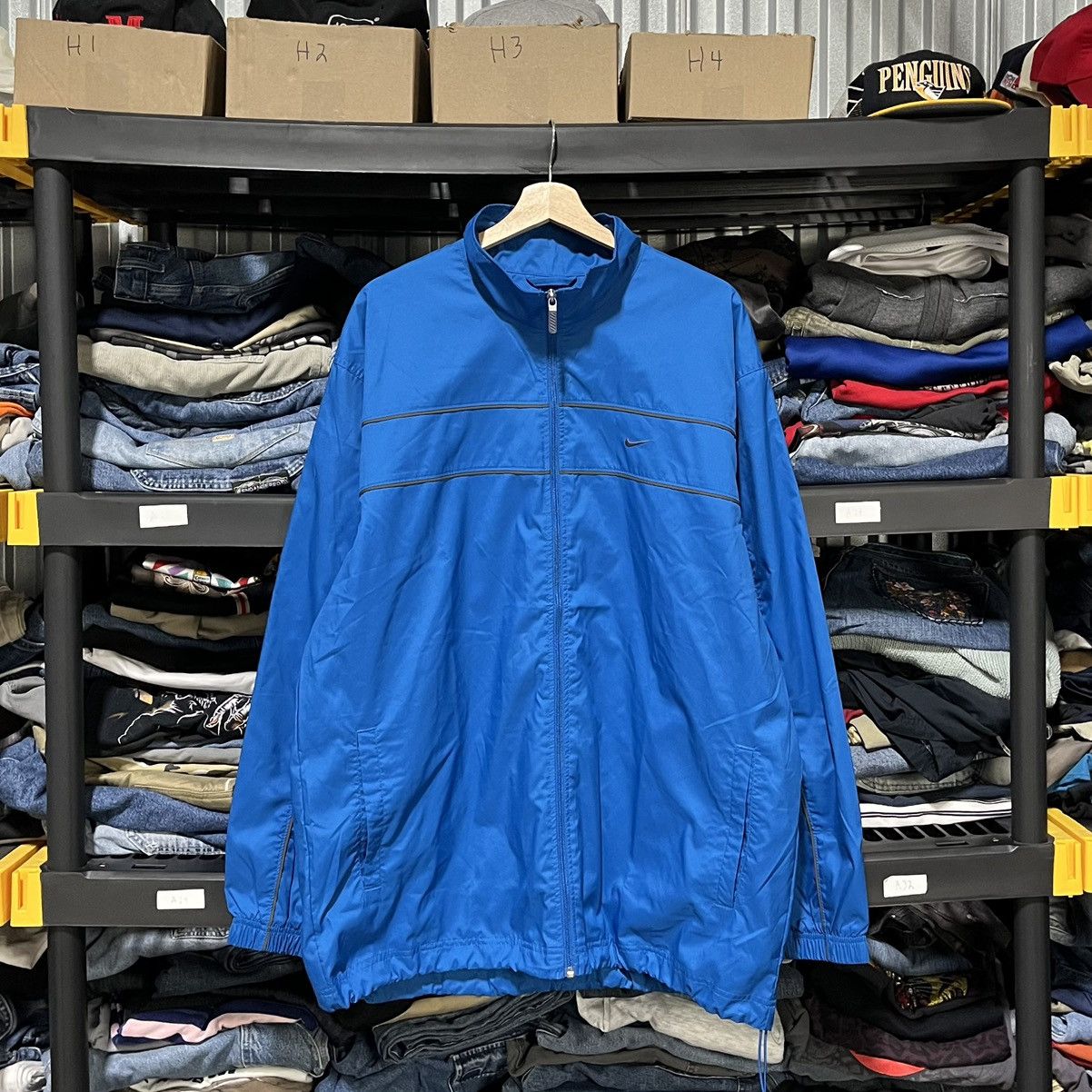 Nike VINTAGE Y2K NIKE EMBROIDERED ZIP UP WINDBREAKER TRACK JACKET Size US XL / EU 56 / 4 - 1 Thumbnail