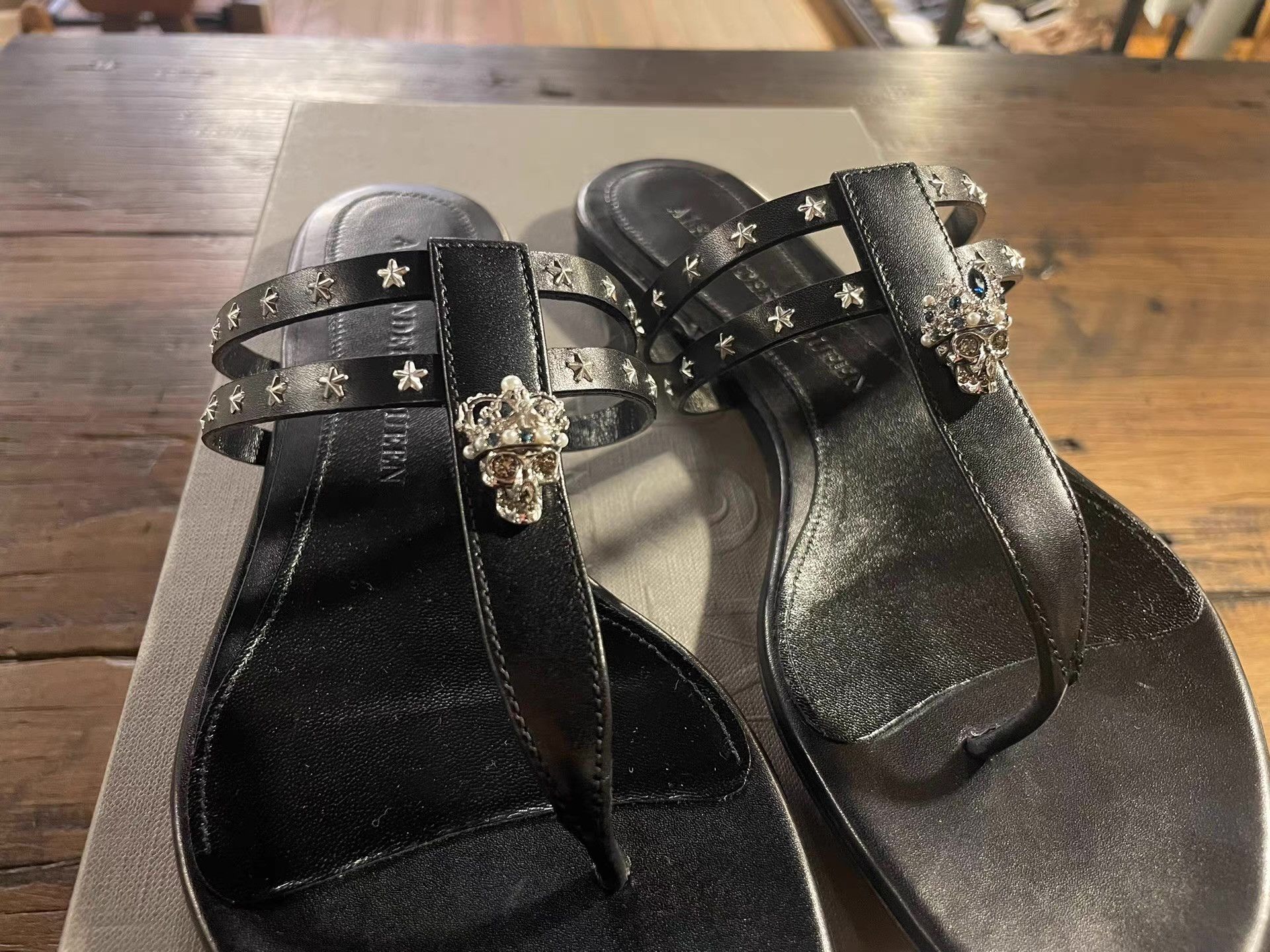 Alexander McQueen Alexander McQueen 17SS Crystal‑embellished Slides。Ｑ25 Size US 8 / IT 38 - 2 Thumbnail