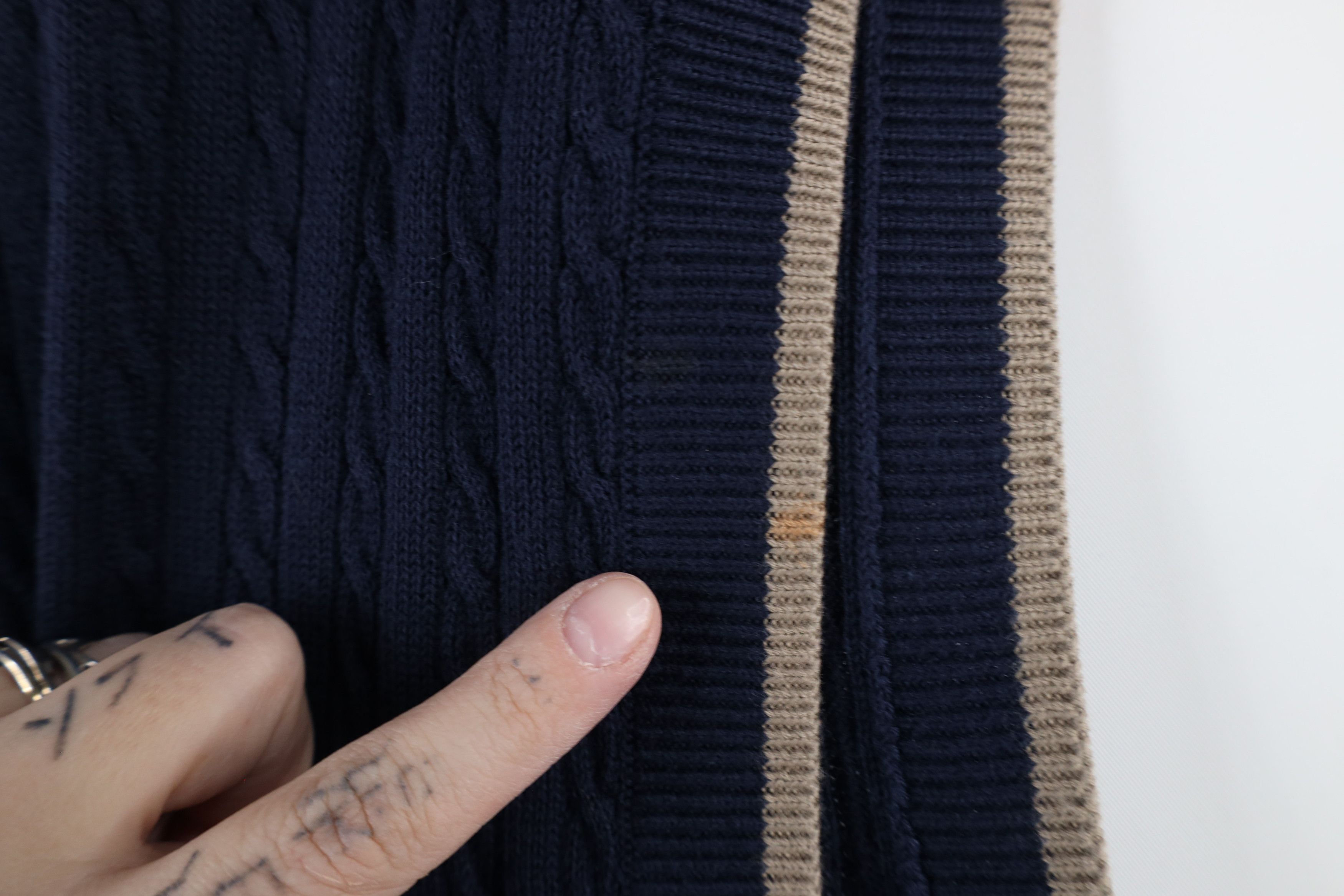 Vintage Vintage 90s Streetwear Cable Knit V-Neck Sweater Vest Blue Size US XL / EU 56 / 4 - 6 Thumbnail