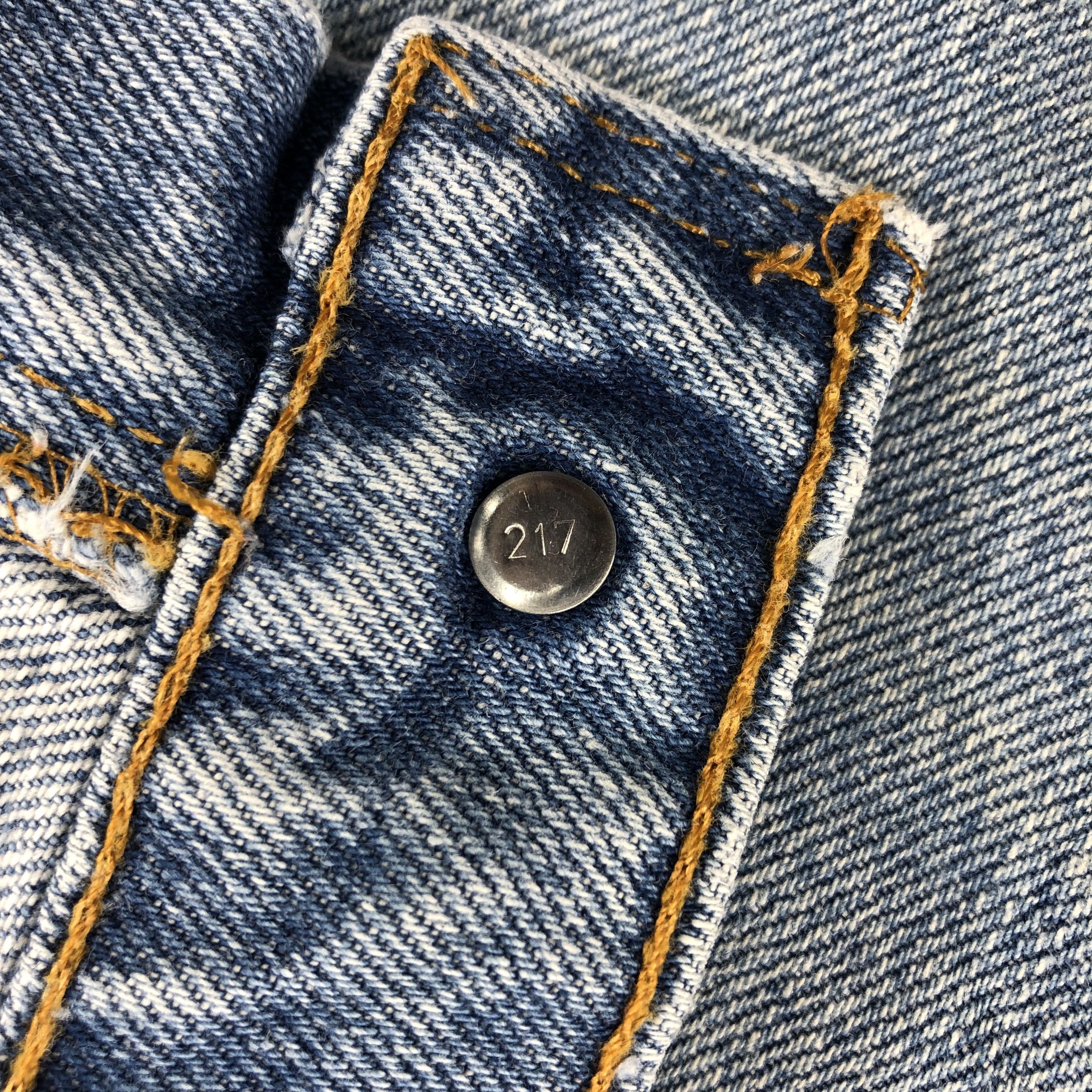 Levi's Vintage 90s Light Wash Levis 516 Jeans-J1559 Size US 37 - 10 Thumbnail