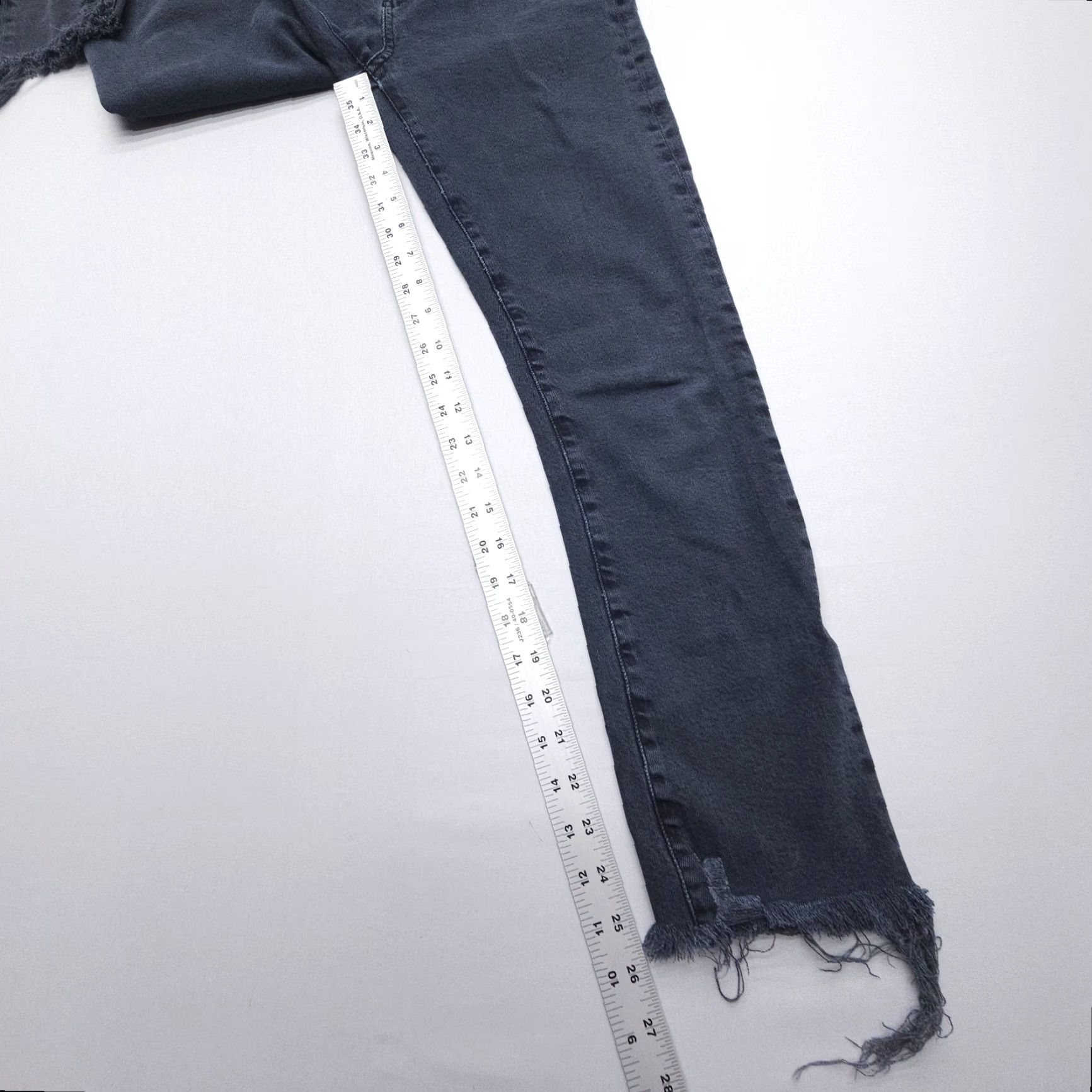 Agolde AGOLDE Toni Jeans Womens 26 Mid Rise Straight Black Slim Raw Hem Organic Denim Jeans Size 26" / US 2 / IT 38 - 4 Thumbnail