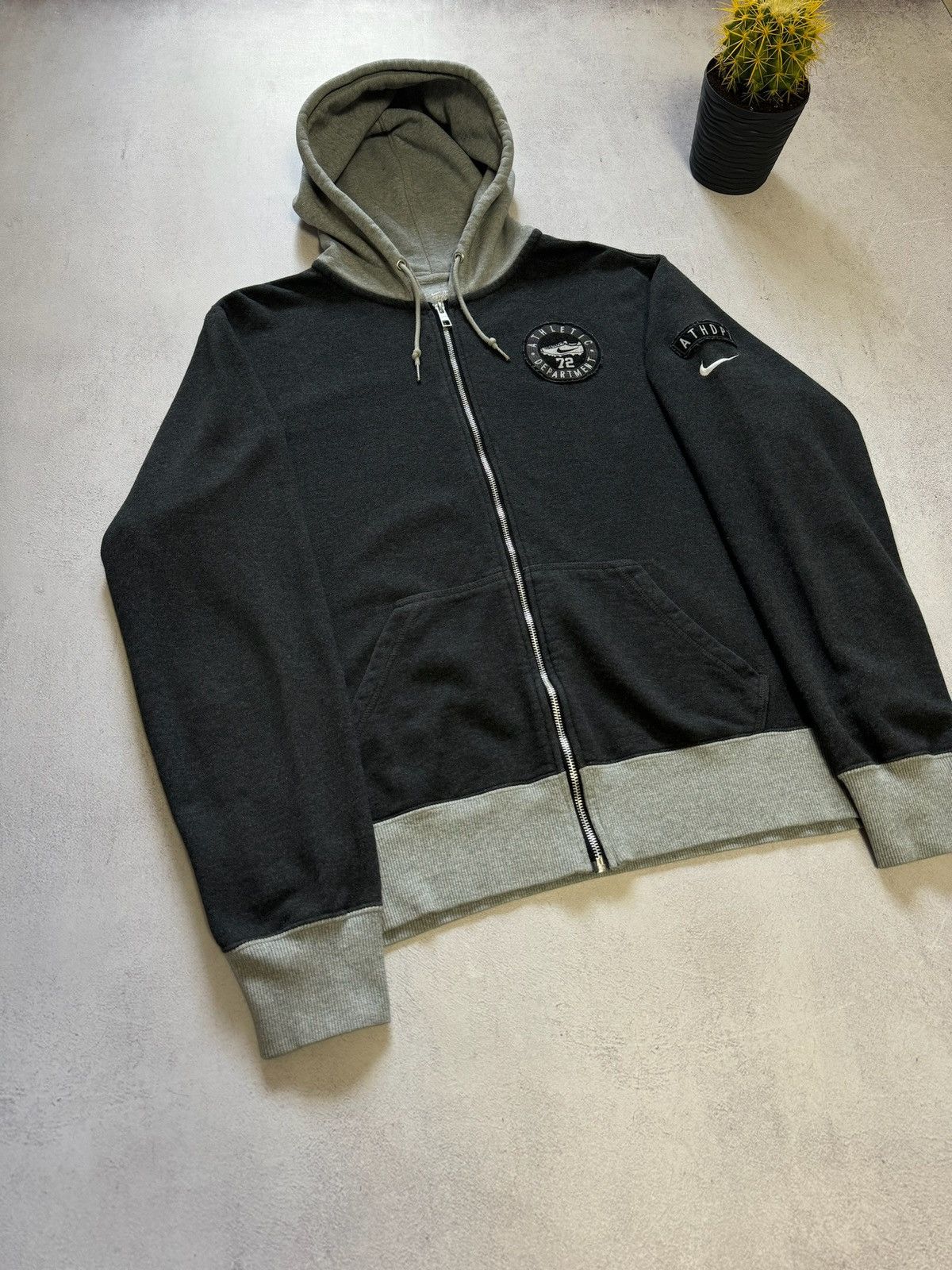 Nike × Vintage Vintage Nike Hoodie Swoosh Football Blockcore Baggy Y2K 90s Size US XL / EU 56 / 4 - 2 Thumbnail