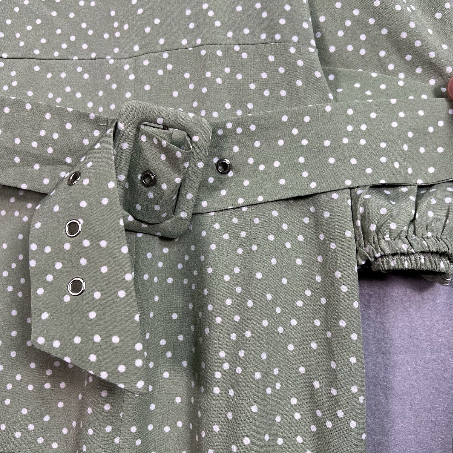Nasty Gal Nasty Gal Button Down V Neck Spot Dot Print Tea Maxi Dress Womens Size 10 Green Size L / US 10 / IT 46 - 6 Thumbnail