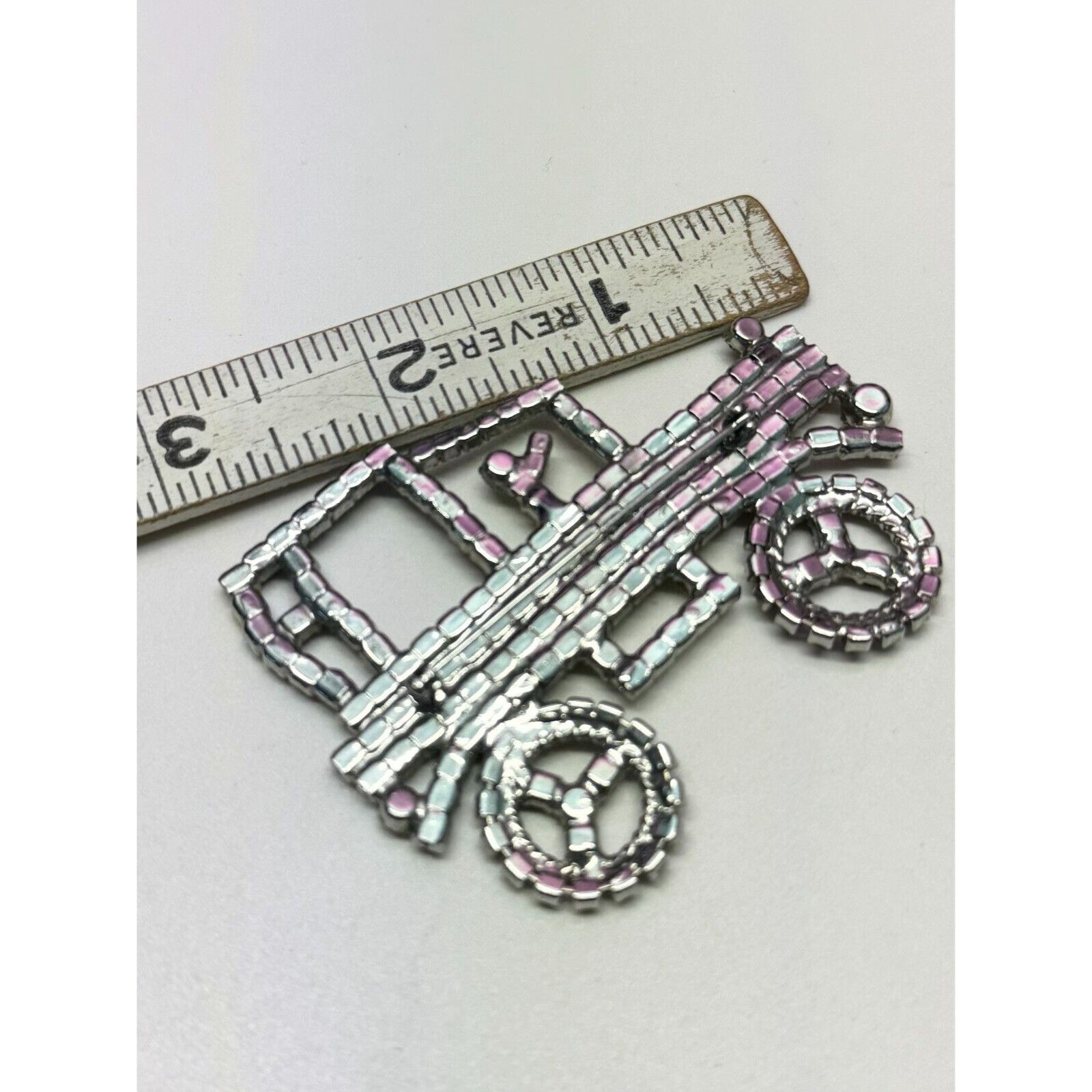 Vintage Vintage black and white rhinestone large motorcar car brooch Size ONE SIZE - 6 Thumbnail