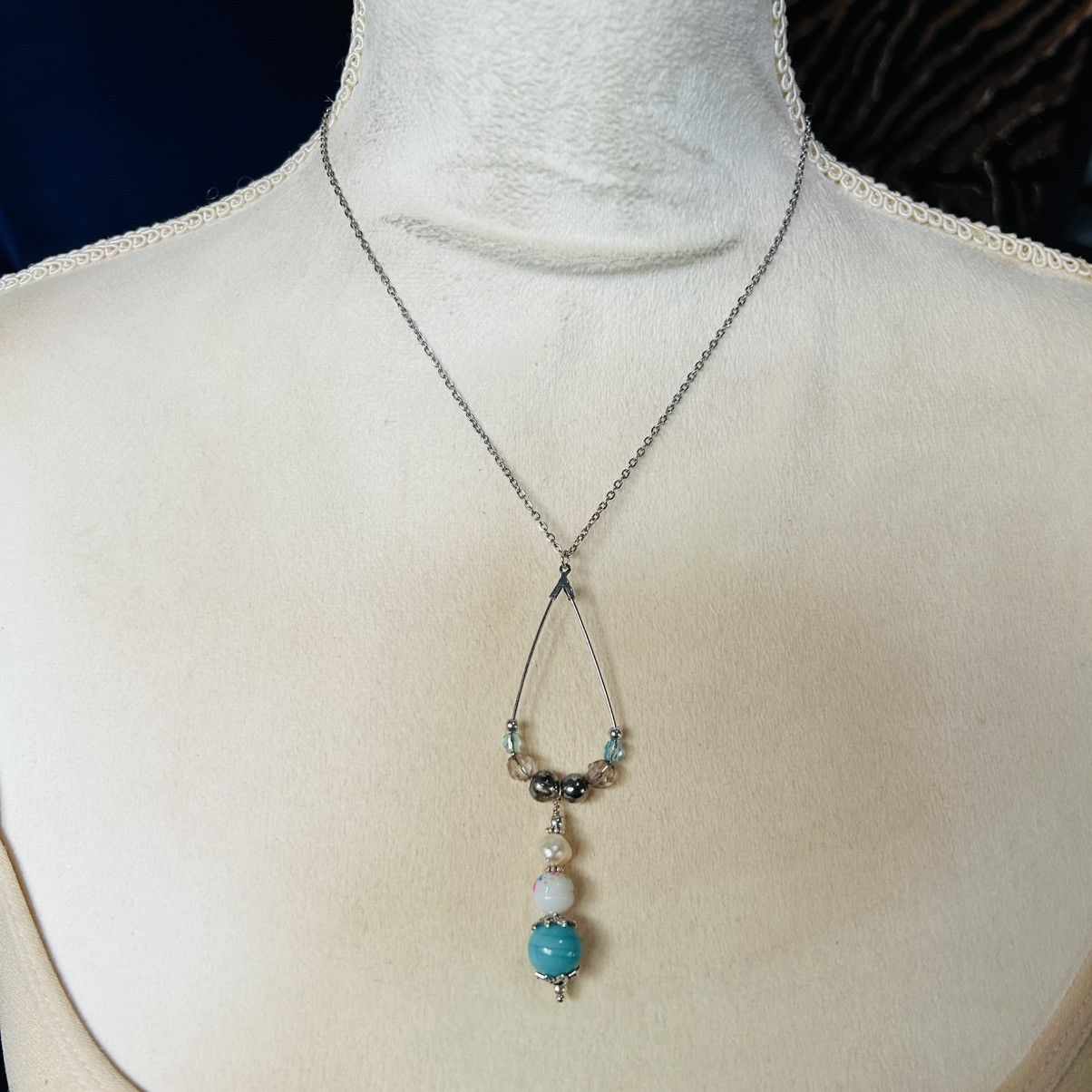 Handmade Handcrafted vintage bead changeable charm pendant necklace Size ONE SIZE - 3 Thumbnail