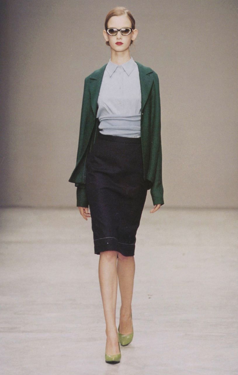 Prada Prada S/S2001 Sunglasses Size ONE SIZE - 2 Thumbnail