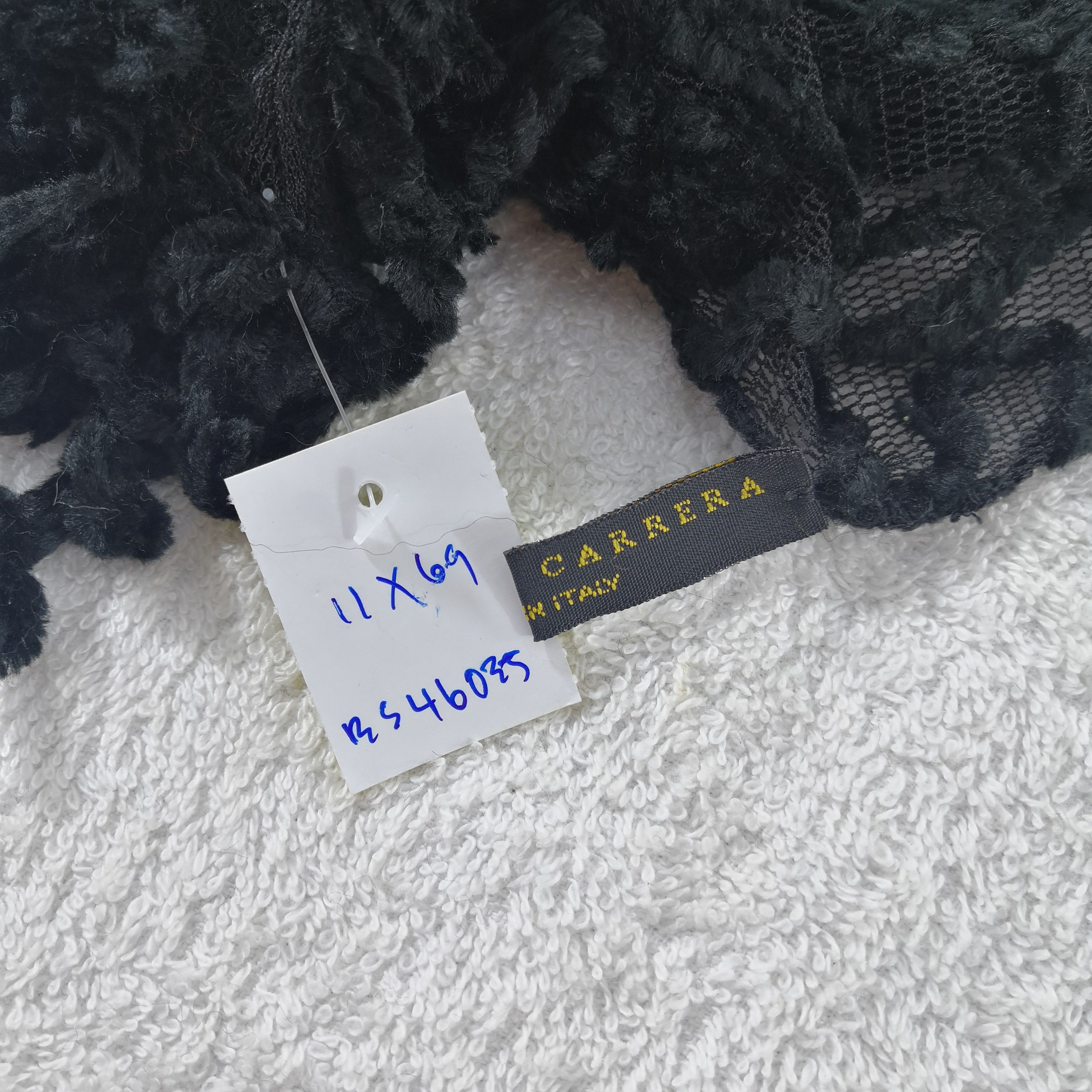 Vintage Vintage Carrera Scarf Wool Mesh Muffler Knit Scarves . Size ONE SIZE - 4 Thumbnail