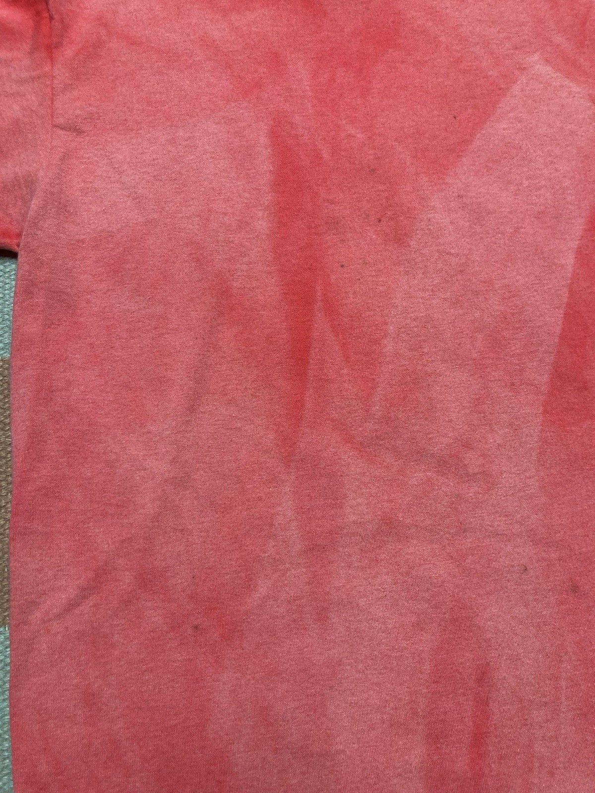 Vintage Vtg 80s blank t shirt sun fade red hanes single stitch small Size US S / EU 44-46 / 1 - 6 Thumbnail