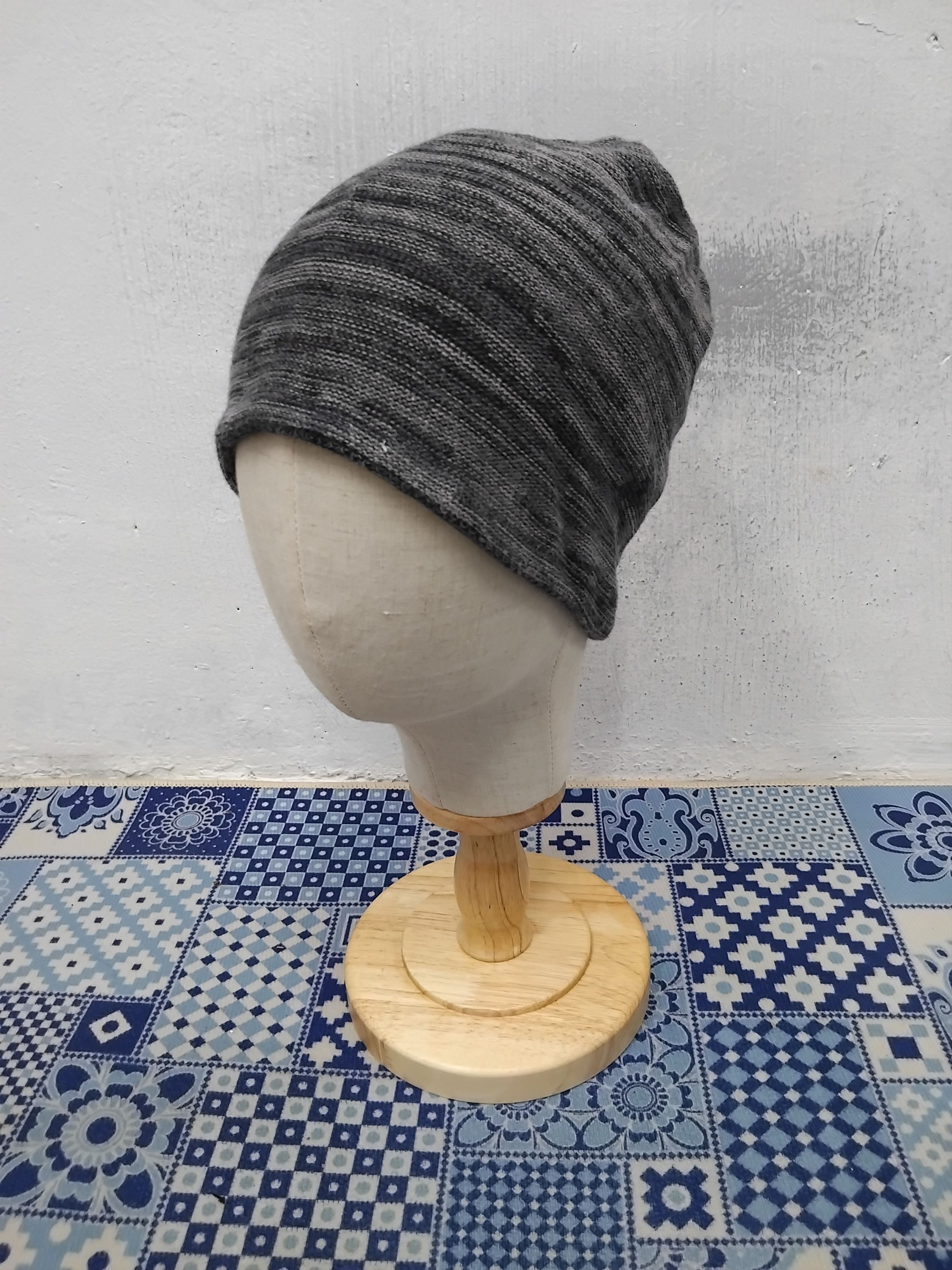 Japanese Brand Unbranded stripe grey colour beanie hat Size ONE SIZE - 1 Thumbnail