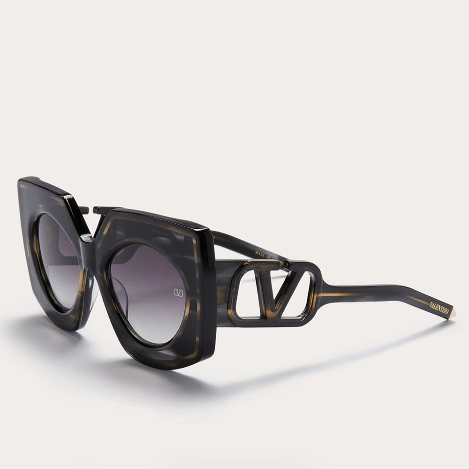Valentino New! Valentino V SOUL VLS 127A Black Sunglasses, Authentic Size ONE SIZE - 1 Thumbnail