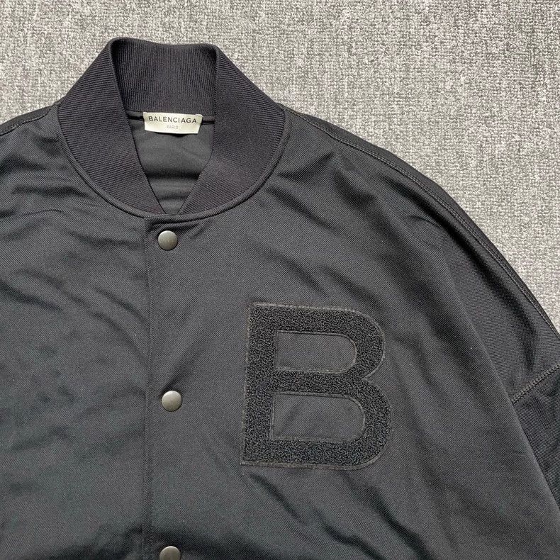 Balenciaga Balenciaga Black B Flocked Chest Black Baseball Jacket 2501 Size US M / EU 48-50 / 2 - 4 Thumbnail
