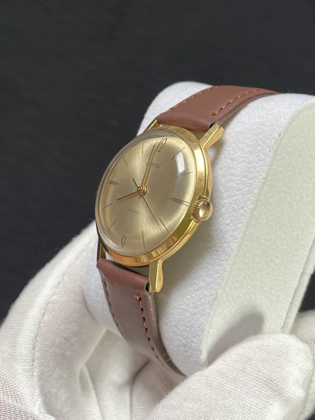 Vintage Vintage Watch Vostok Soviet USSR Mechanical Retro 1970s Size ONE SIZE - 6 Thumbnail