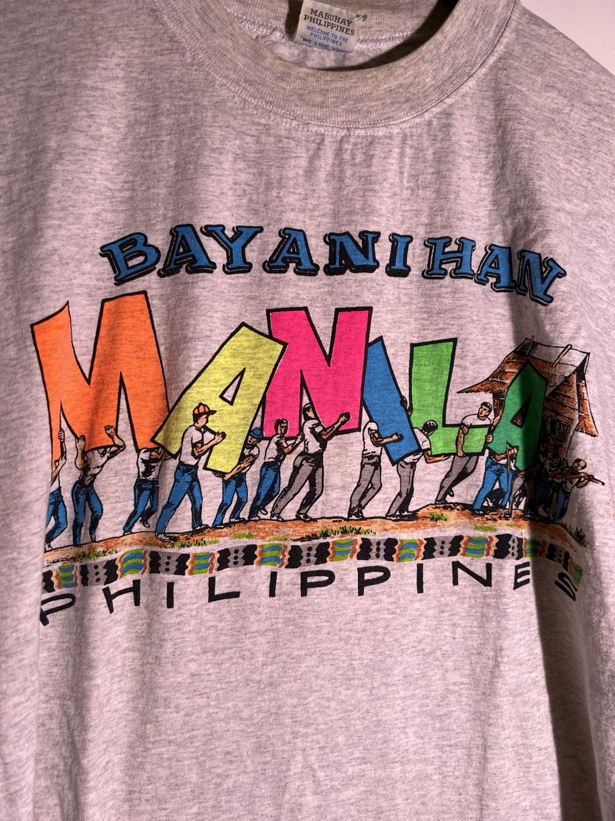 Vintage 90's 2000's Y2K VTG Vintage Manila Philippines Retro T Shirt Size US L / EU 52-54 / 3 - 6 Thumbnail