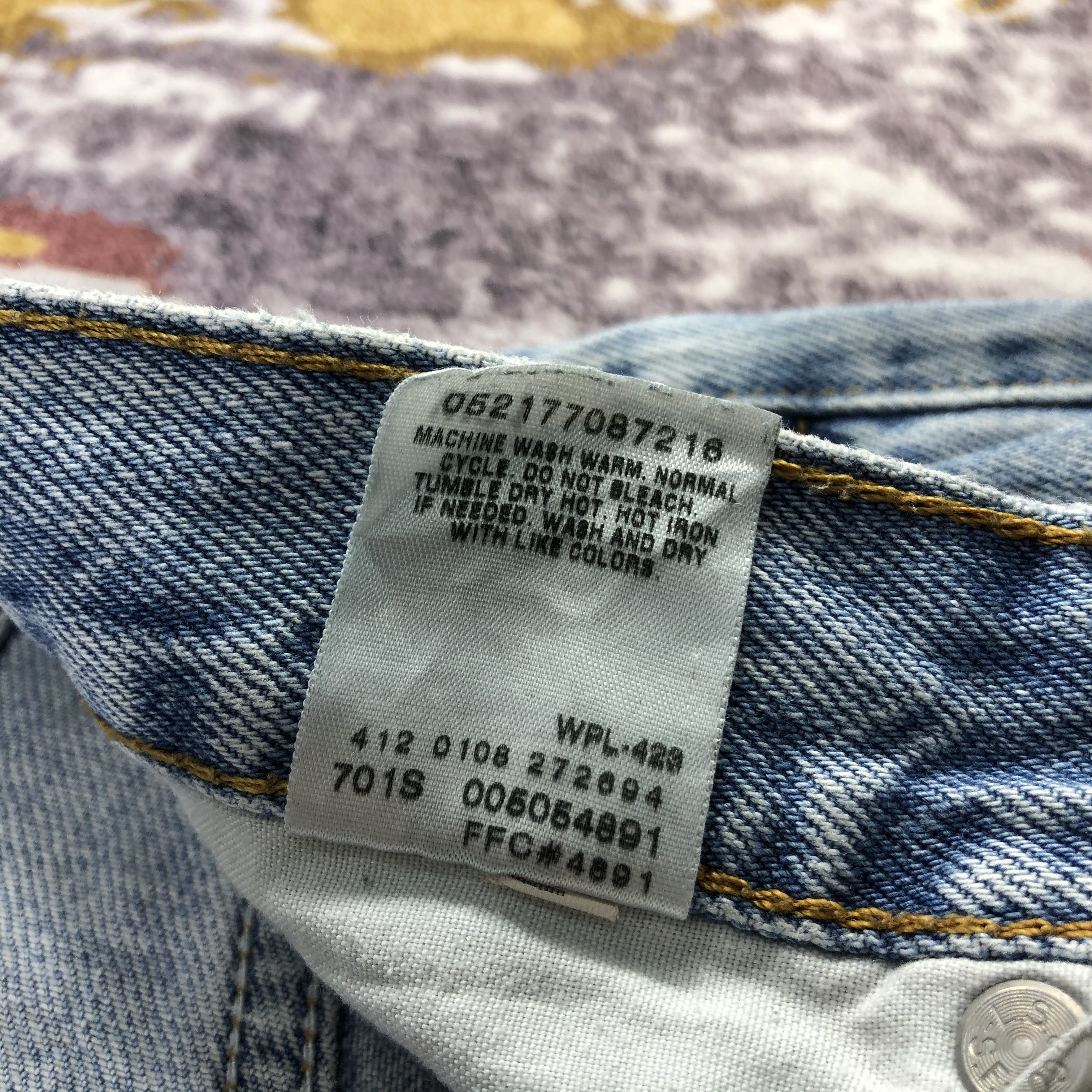 Levi's × Vintage Vintage Light Wash Levis 505 Jeans-JM2242 Size US 32 / EU 48 - 12 Thumbnail