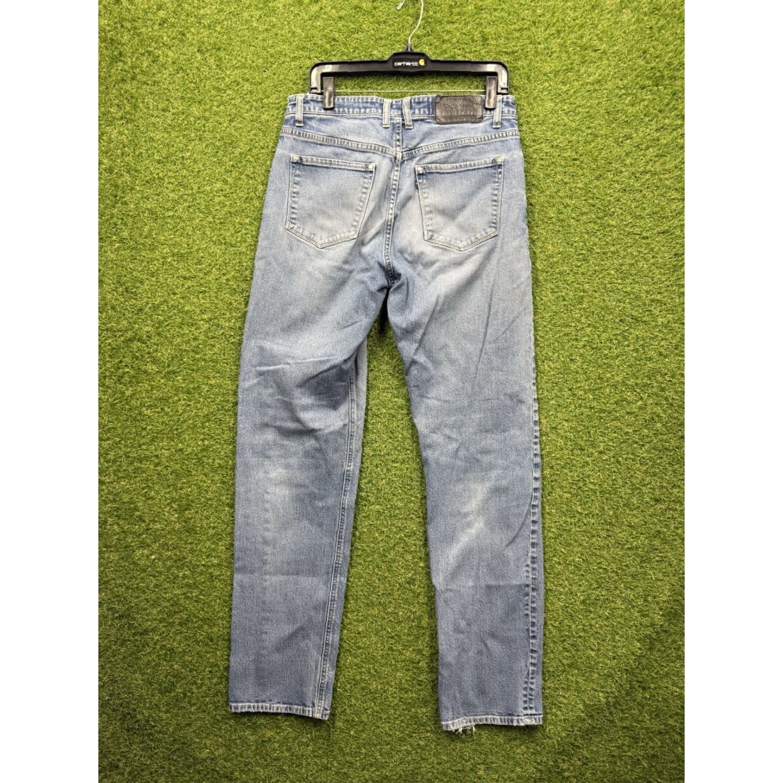 Vintage American Tall Jeans Mens 32x36 Carman Tapered Fit Light Wash Denim 5-Pocket Blue Mens Jeans Tapered Fit Carman 32x36 Size US 32 / EU 48 - 2 Thumbnail