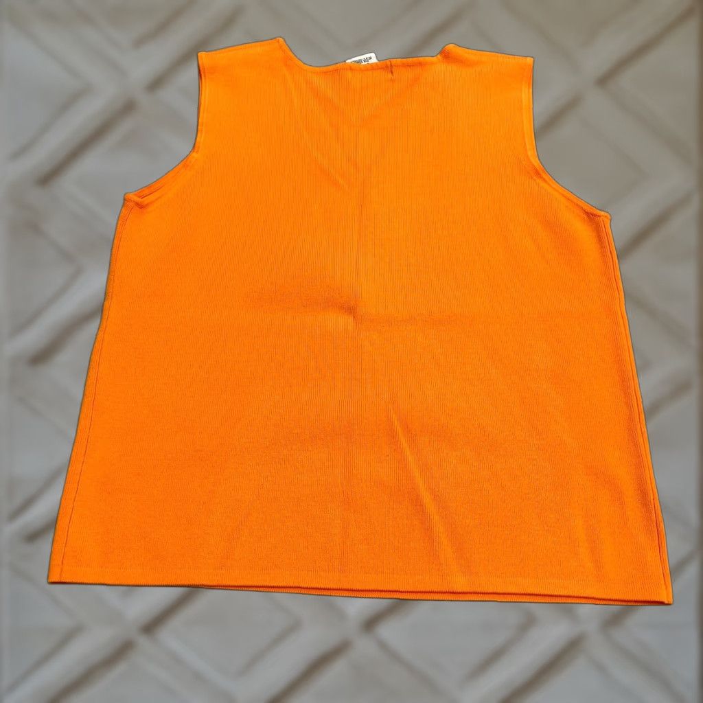 Vintage VINTAGE? No. (But follow rules) White Stag Tank Top Womens L Orange Square Neck Knit Basic Casual Tank Top Size L / US 10 / IT 46 - 1 Thumbnail