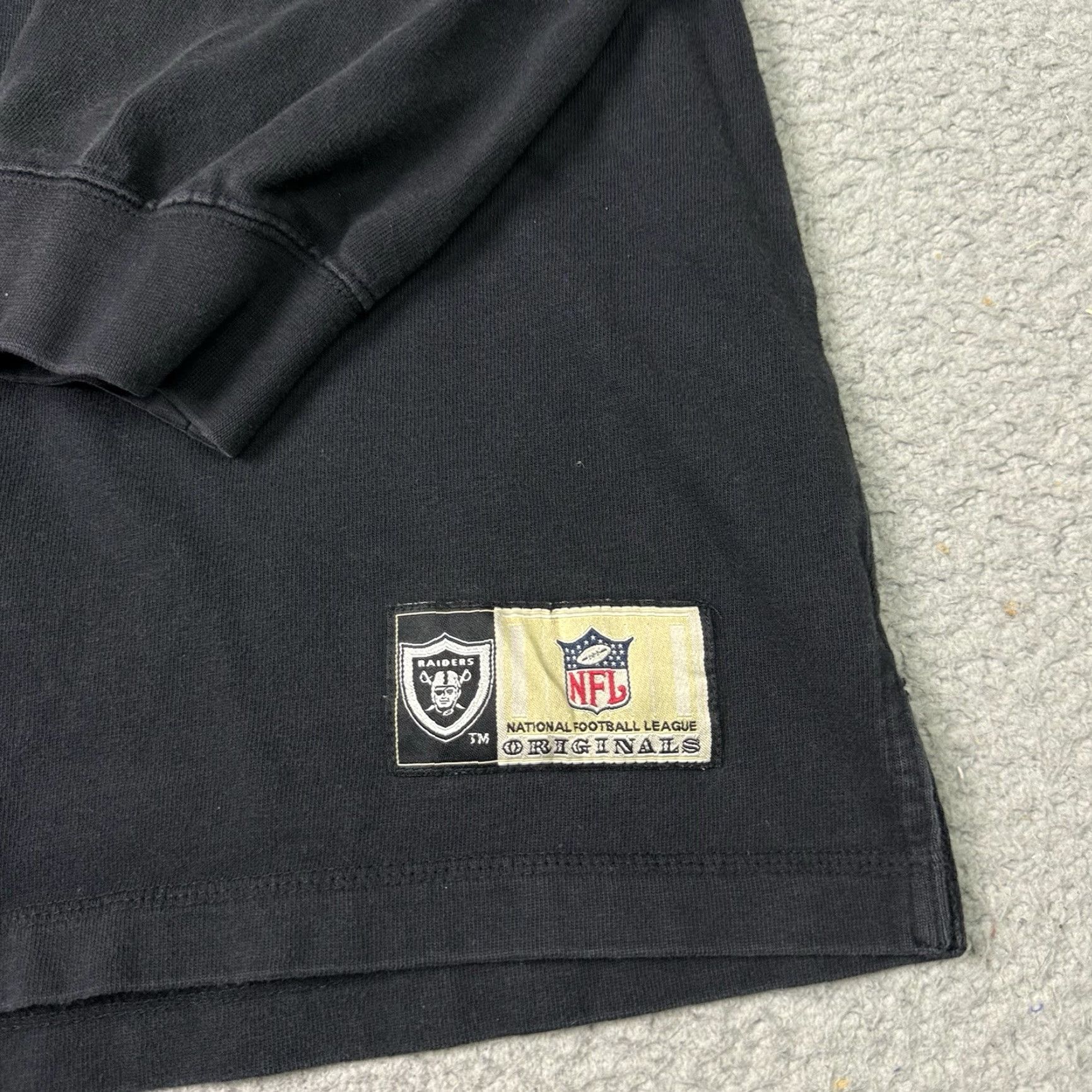 NFL VINTAGE Las Vegas Raiders Shirt Adult XXL Black NFL Originals Est 60 Rare LA Oakland 2XL Size US XXL / EU 58 / 5 - 6 Thumbnail