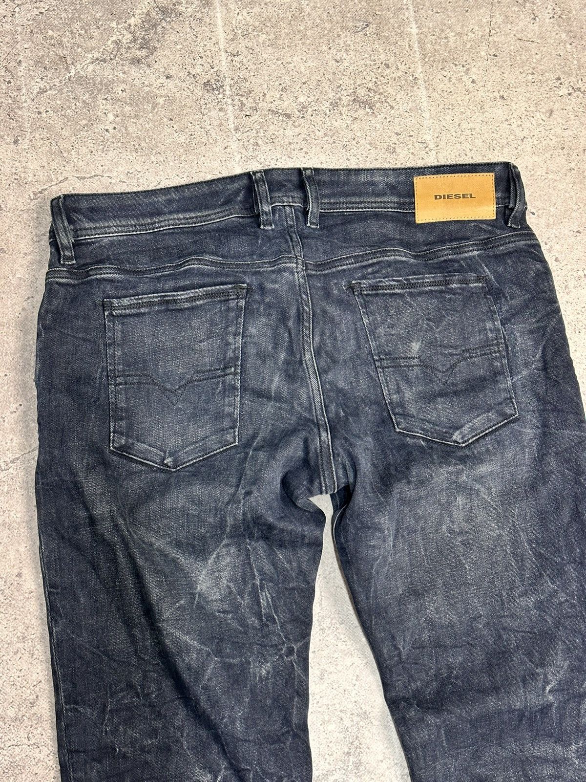 Diesel Diesel blue washed jeans vintage Italy Y2K streetwear Size US 34 / EU 50 - 14 Thumbnail