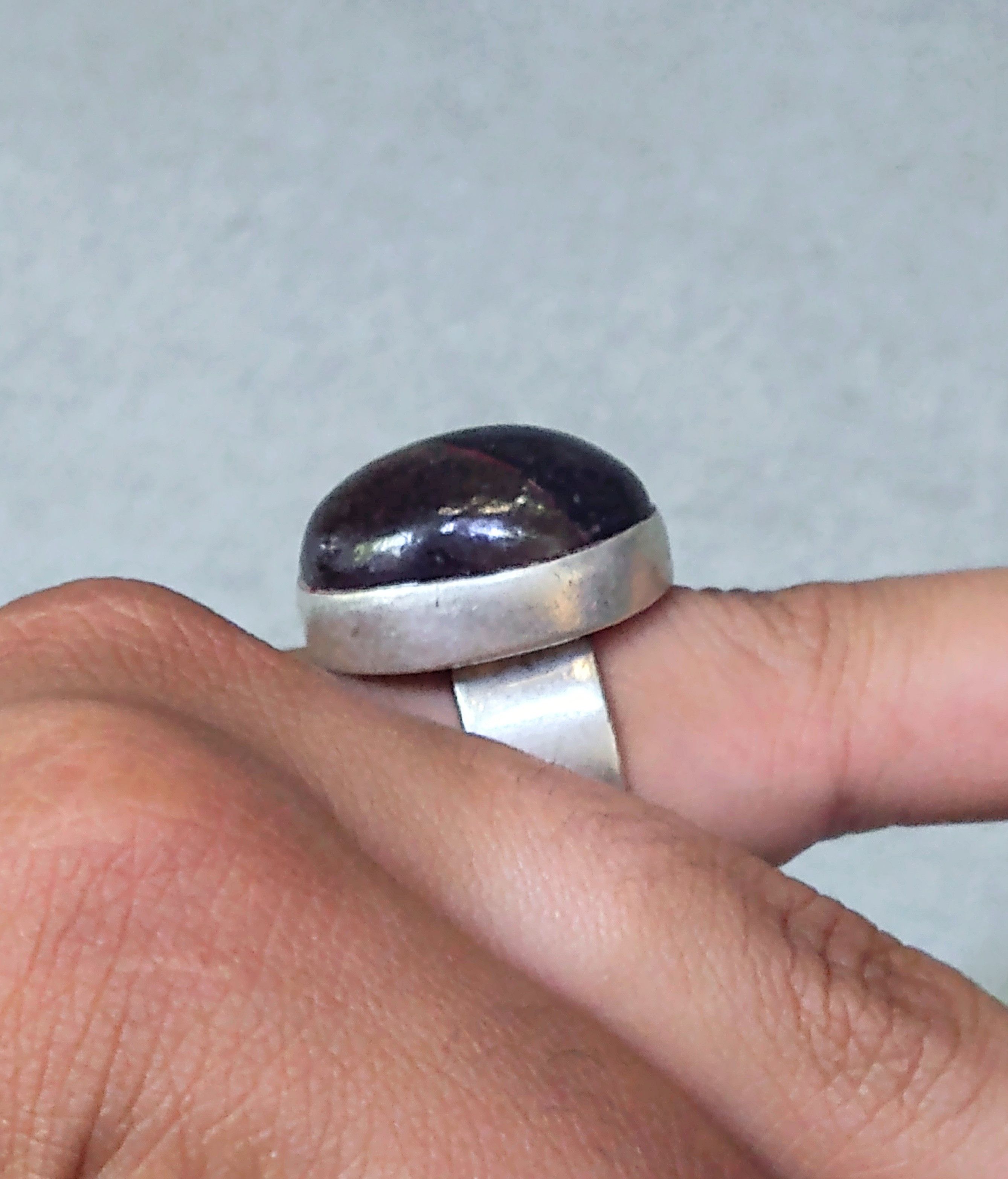 Jewelry Vintage Sterling Silver Ring Size 8 Amber Brown Oval Modern Size ONE SIZE - 11 Thumbnail