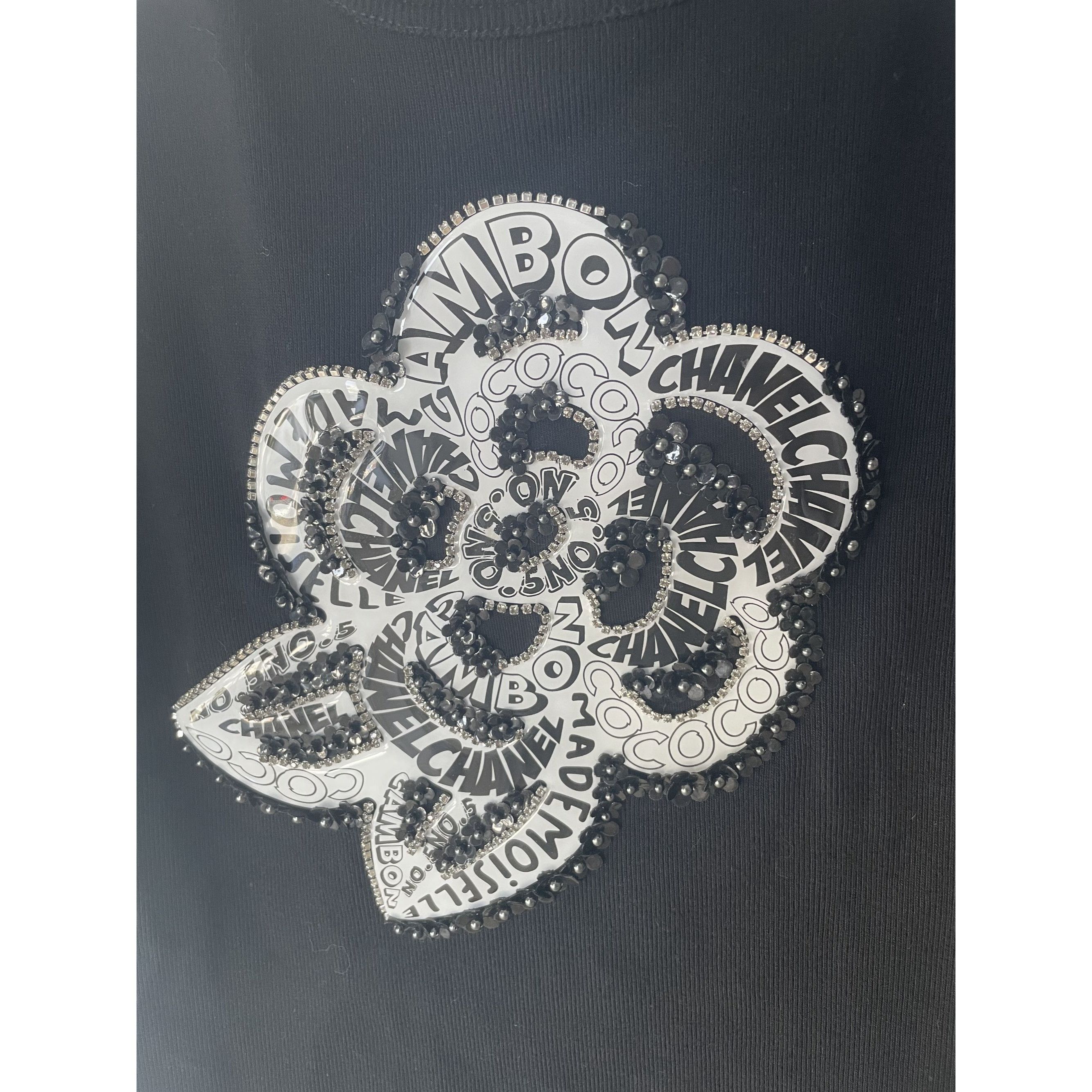 Chanel Chanel Black Camellia Embellished Short Sleeve T-Shirt Women Size XXS / US 00 / IT 34 - 6 Thumbnail