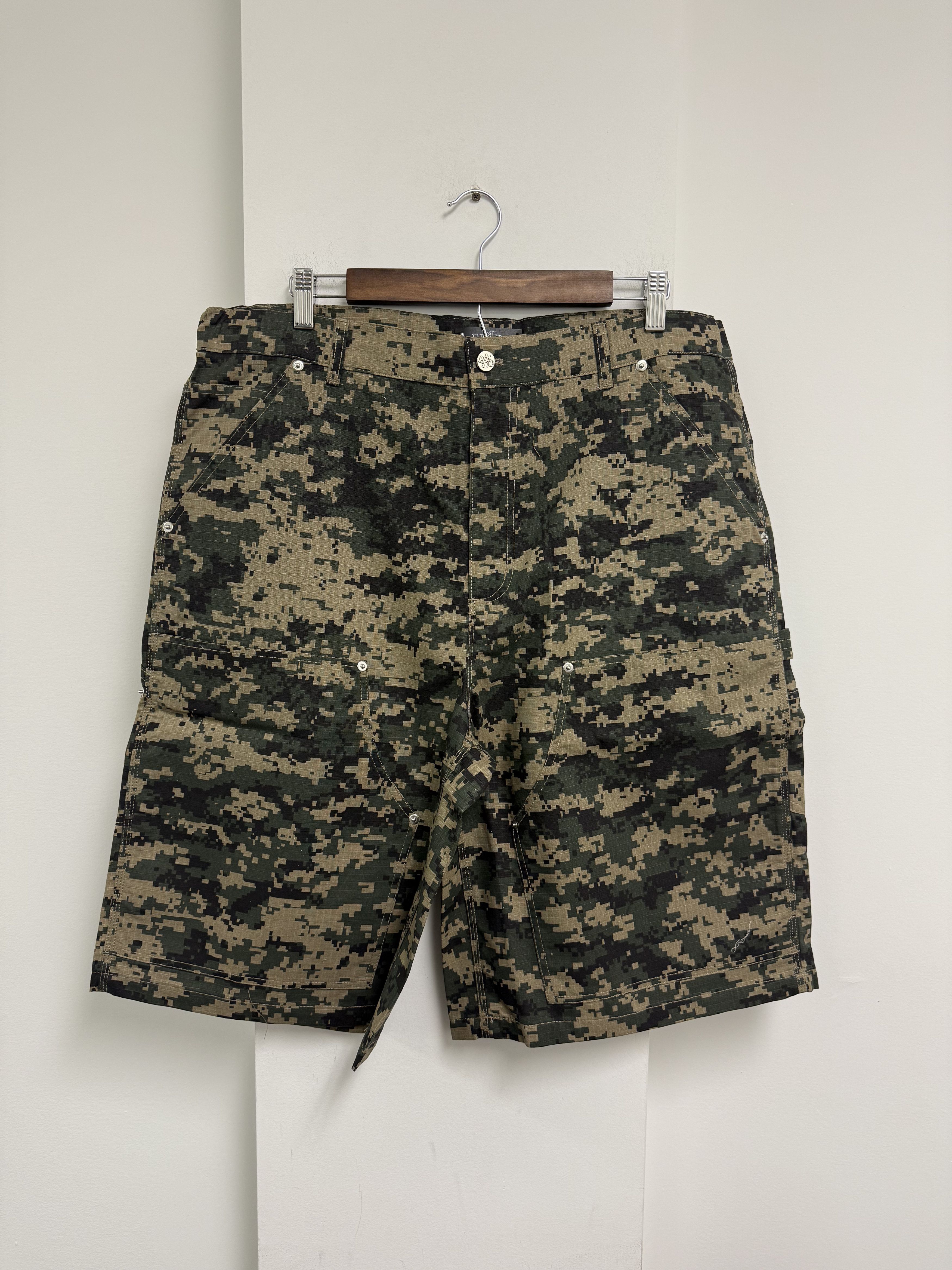 HMDD HMDD D-Day Digital Camo Shorts Size US 36 / EU 52 - 1 Thumbnail
