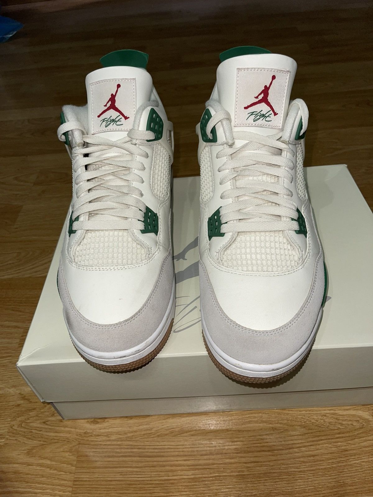 Jordan Brand Jordan 4 SB Pine Green Size US 14 / EU 47 - 1 Thumbnail