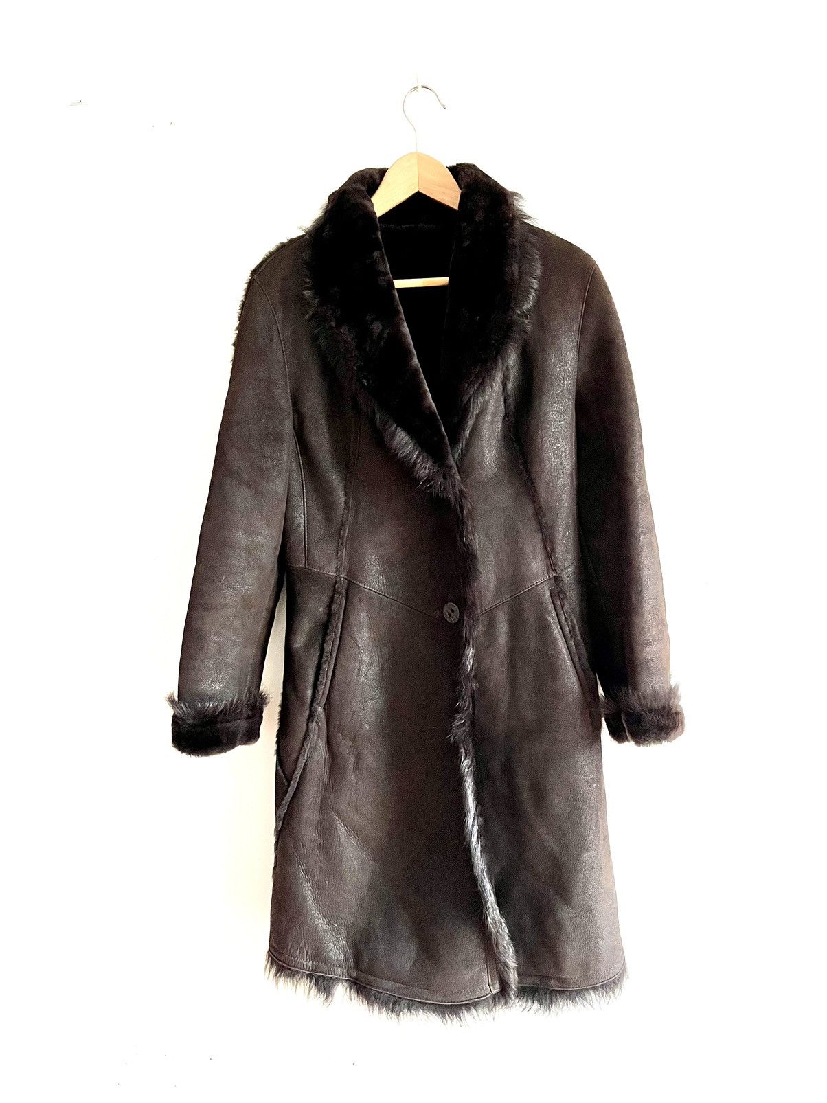 Genuine Leather × Other Dark Brown Womens Lightweight Spanish Shearling Coat S Size S / US 4 / IT 40 - 1 Thumbnail