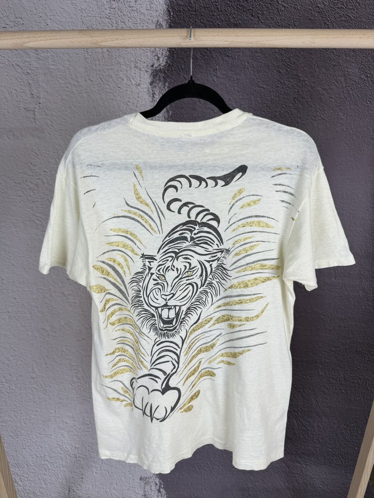 Vintage Vintage 90s single stitch double side Tiger print tee shirt Size US S / EU 44-46 / 1 - 13 Thumbnail