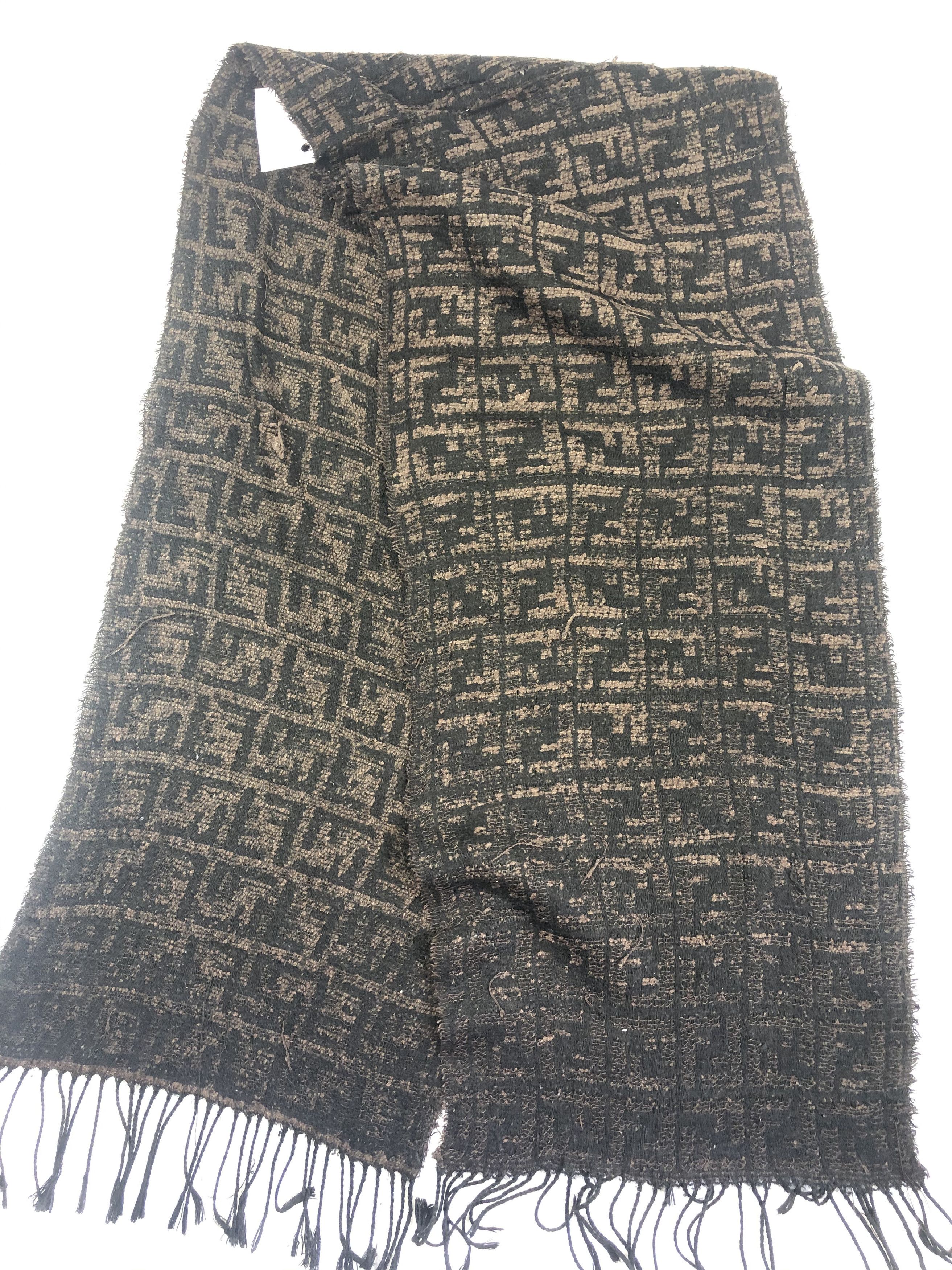 Fendi Fendi Arcylic Scarf / Muffler / Neckwear Size ONE SIZE - 3 Thumbnail
