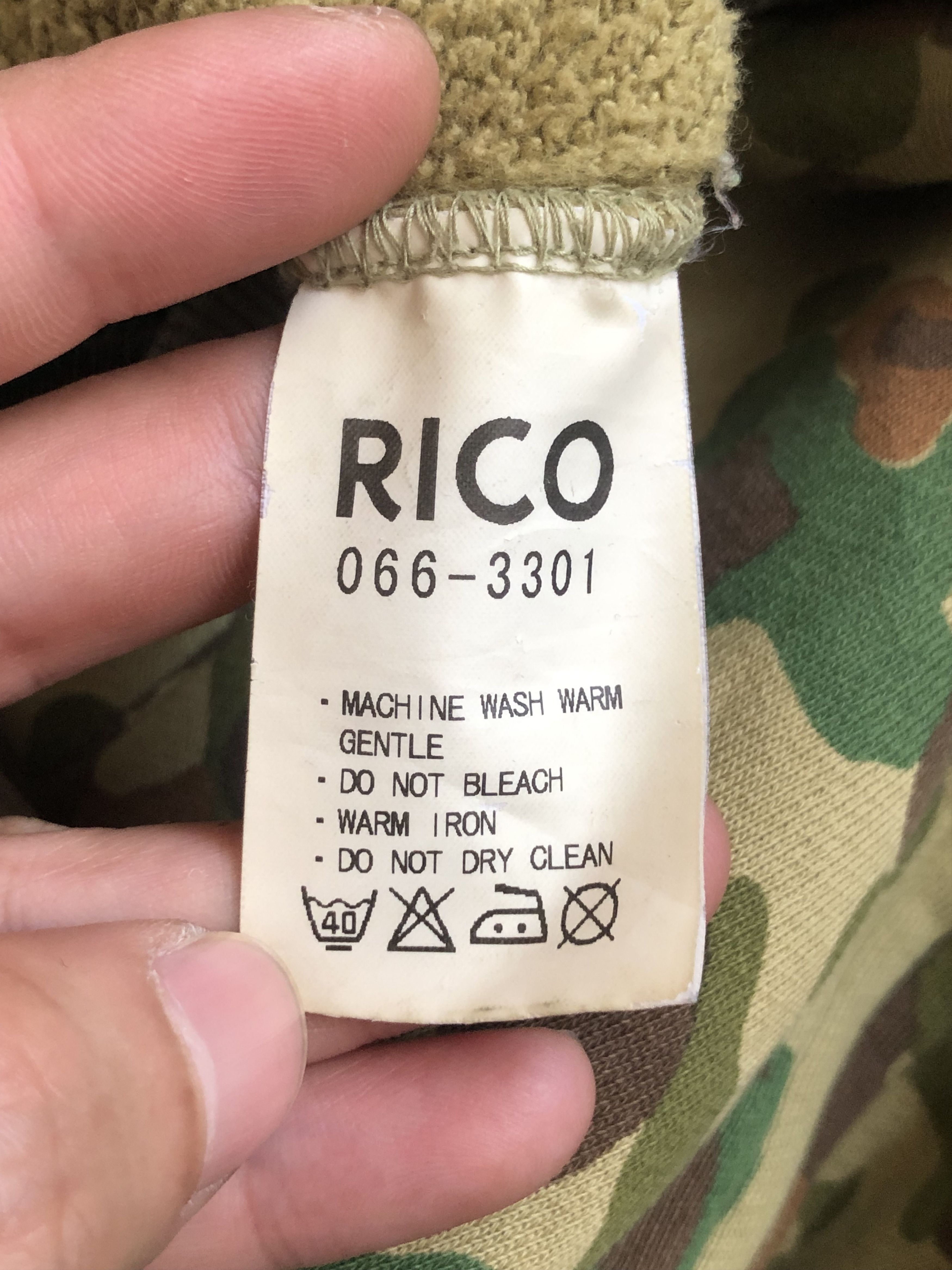 Japanese Brand RARE🔥JAPAN’S RICO FROGSKIN CAMO RIRI ZIPPER HOODIE Size US L / EU 52-54 / 3 - 12 Thumbnail